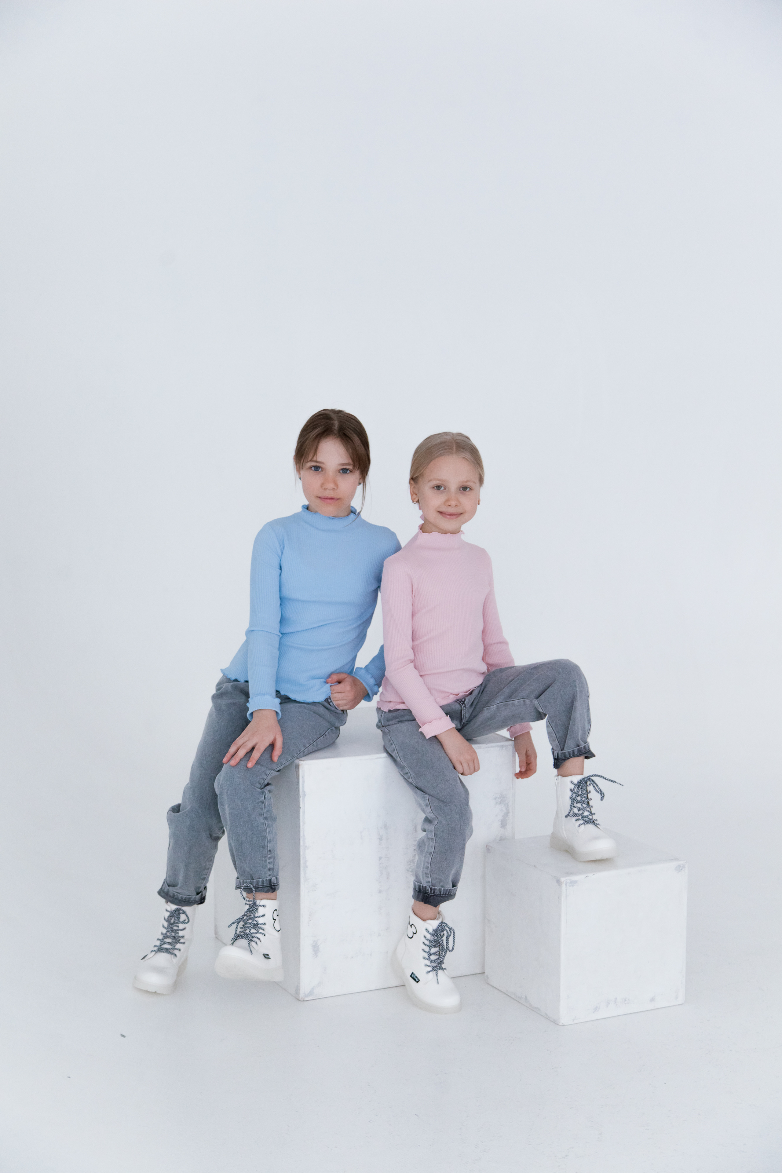 Контент съемка детская одежа Томский бренд MyAnya. Фотограф в Томске Юлия Постнова