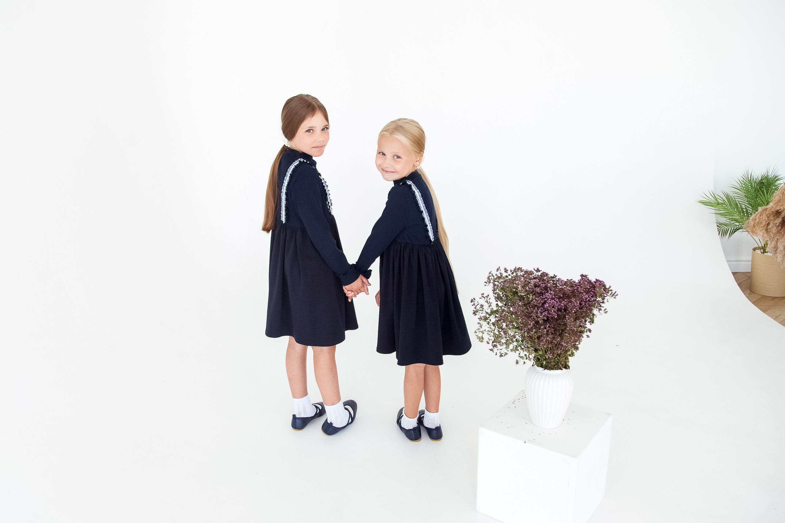 Контент съемка детская одежа Томский бренд MyAnya. Фотограф в Томске Юлия Постнова