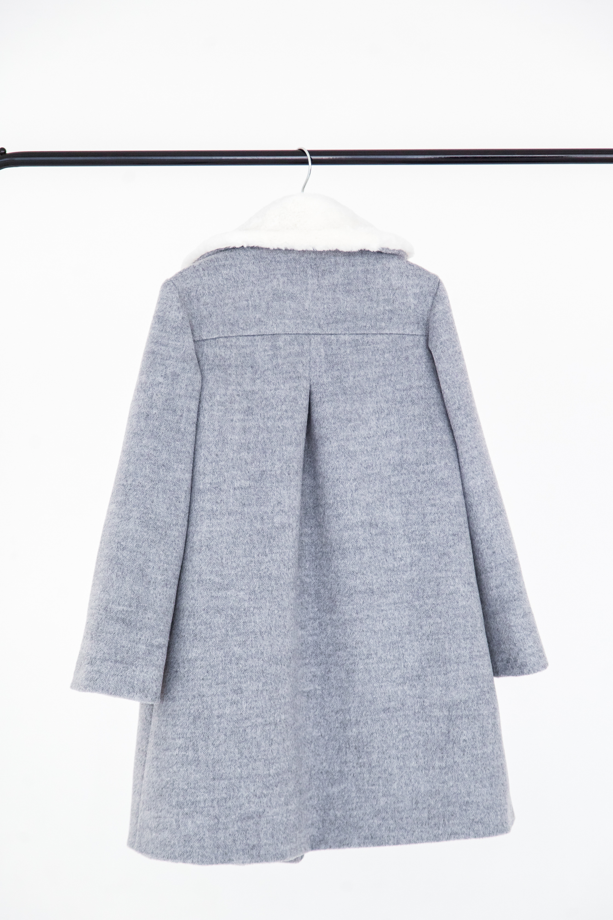 Контент съемка детская одежа Томский бренд MyAnya. Фотограф в Томске Юлия Постнова