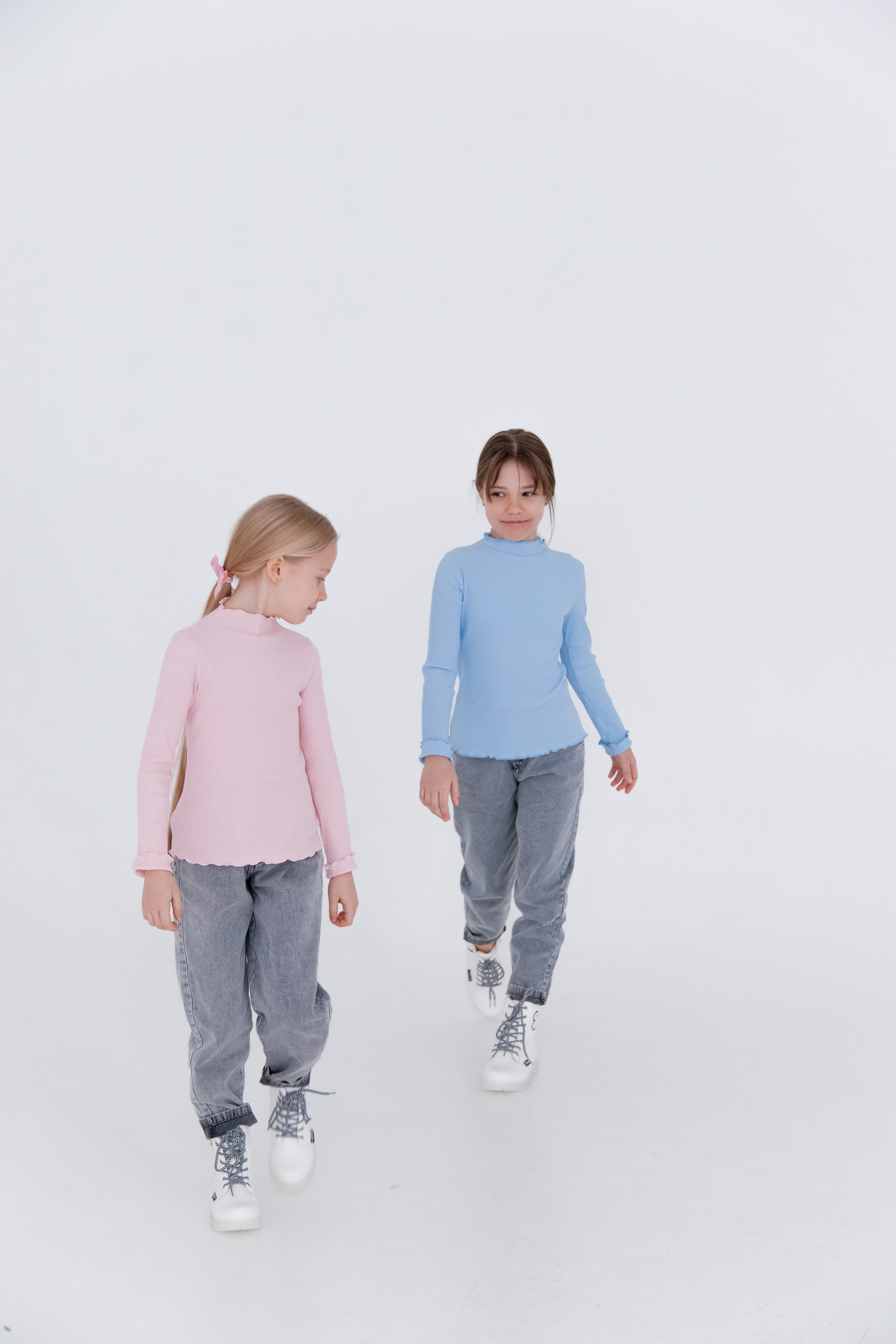 Контент съемка детская одежа Томский бренд MyAnya. Фотограф в Томске Юлия Постнова