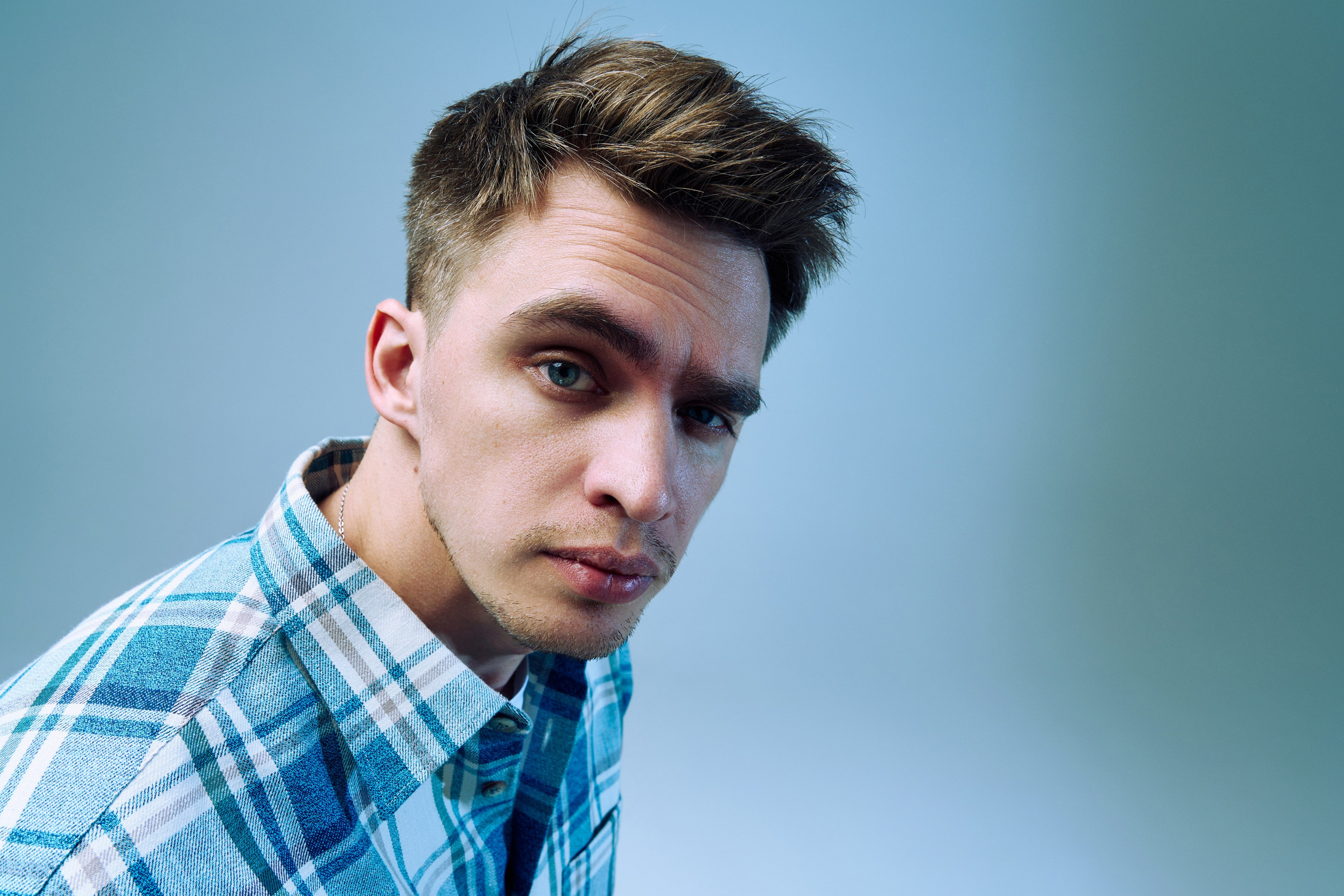 Студийная для бренда. Иван Упоров — фотограф, рилсмейкер чебоксары