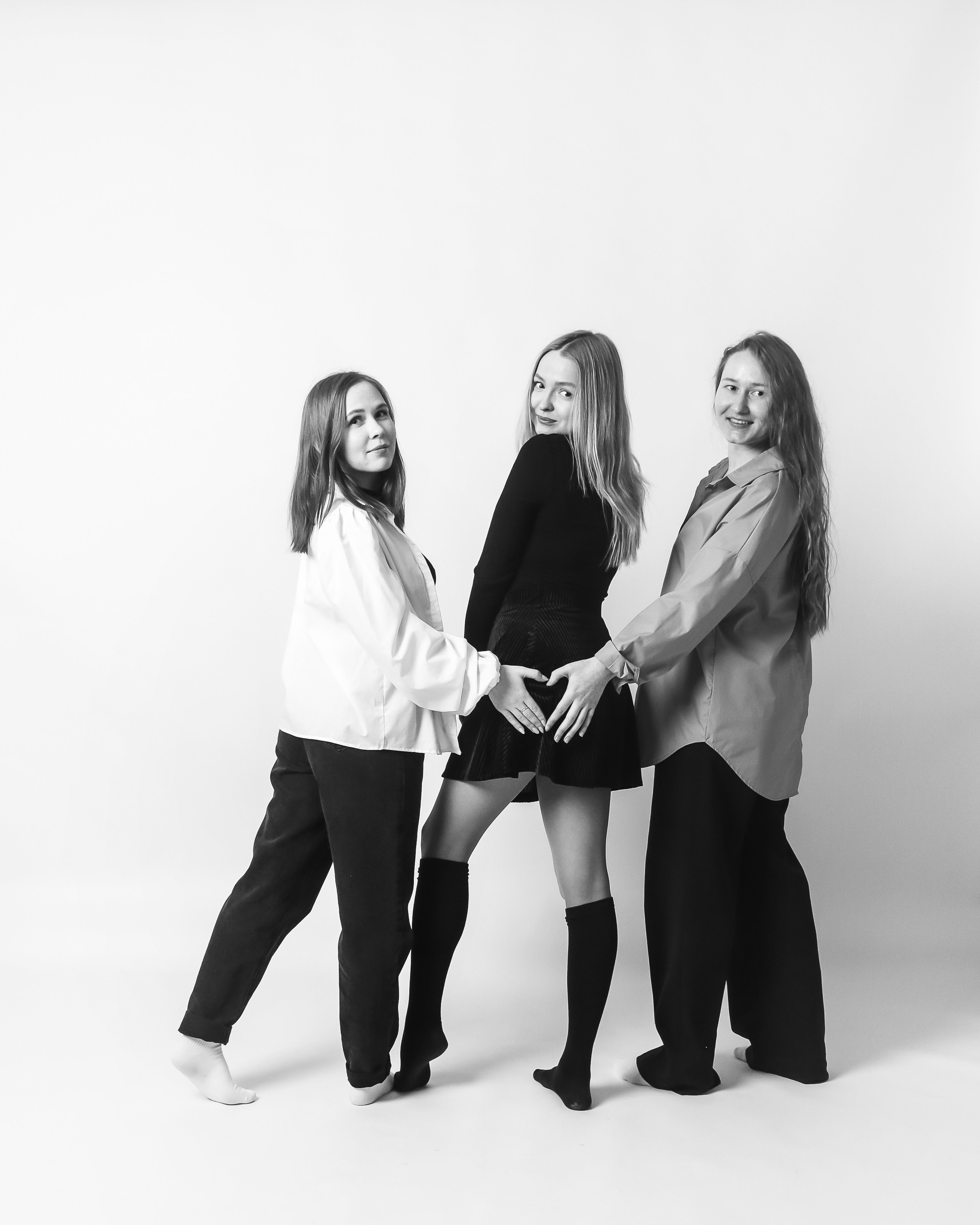 Девичник в честь дня рождения одной из подруг. Фотостудия Автопортретная № 2 в Ижевске