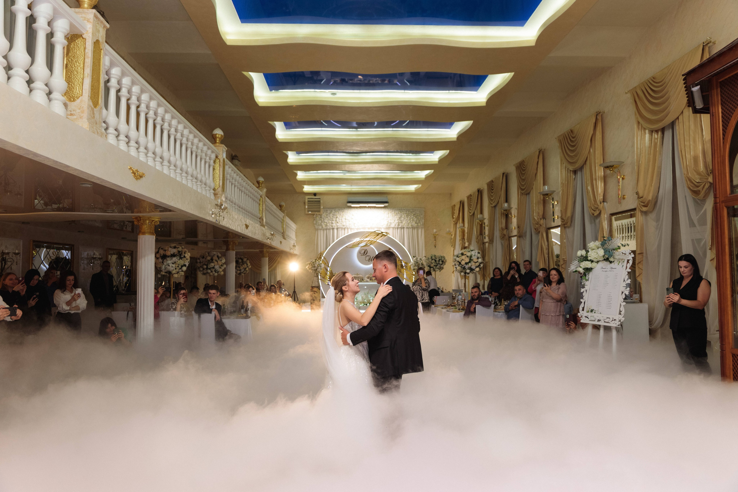 Ирина и Денис. Свадебный фотограф Мироманов Николай в Крыму