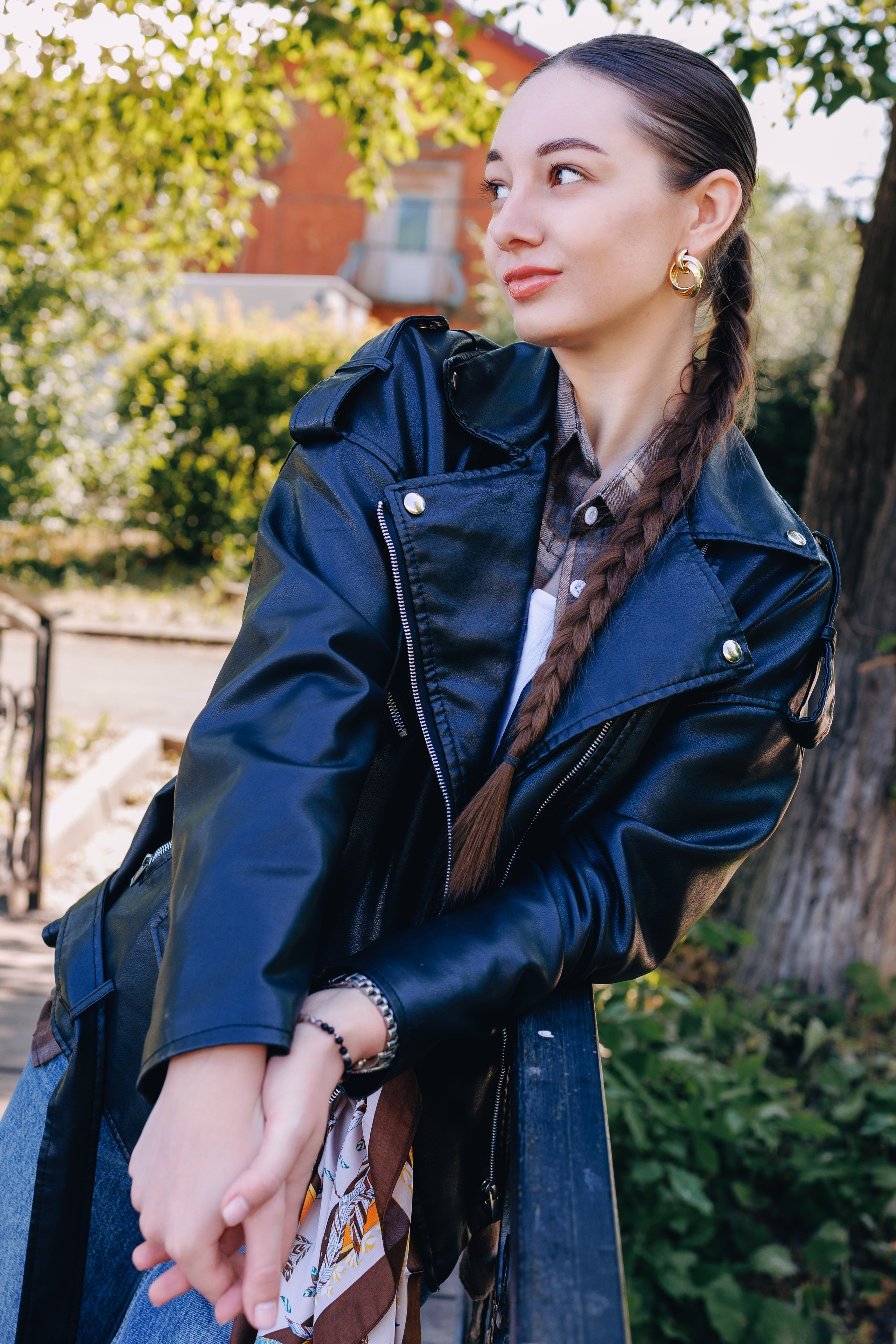 Городская индивидуальная фотосессия в Медногорске. Фотограф Медногорск Кувандык Оксана Шерехода свадебные, семейные, индивидуальные, школьные фотосессии. Печать фотоальбомов