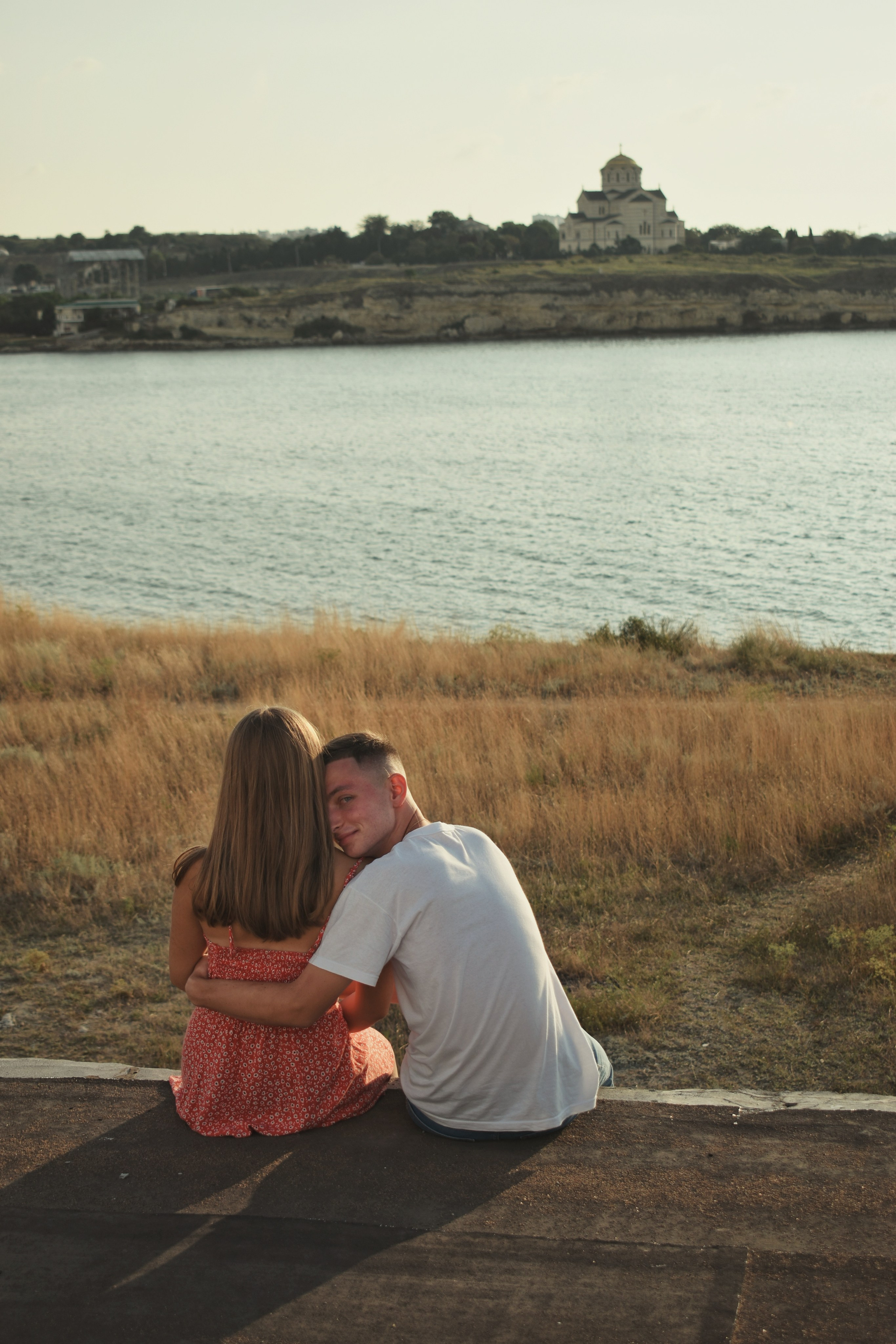 Александр и Екатерина. Фотограф-ретушер в Крыму Юля Лобурец