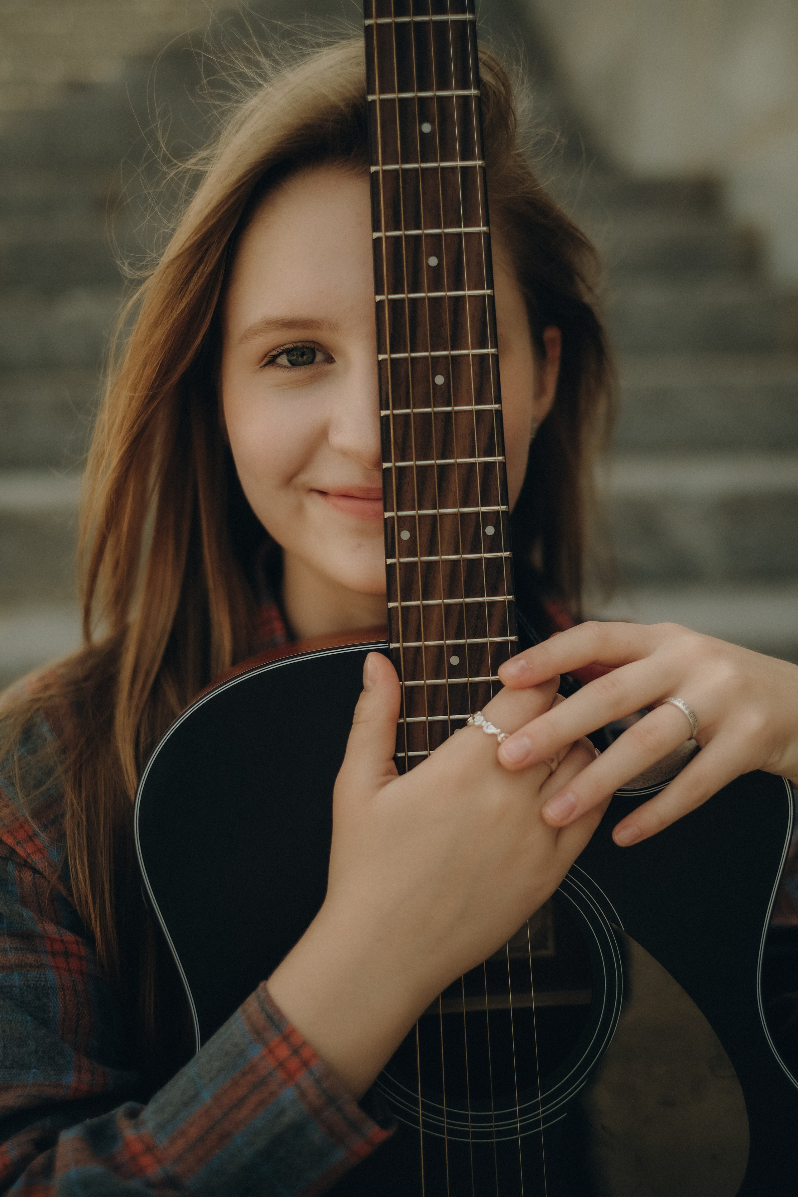 Девушка с гитарой. Свадебный и семейный фотограф в Москве Инника Кетлер