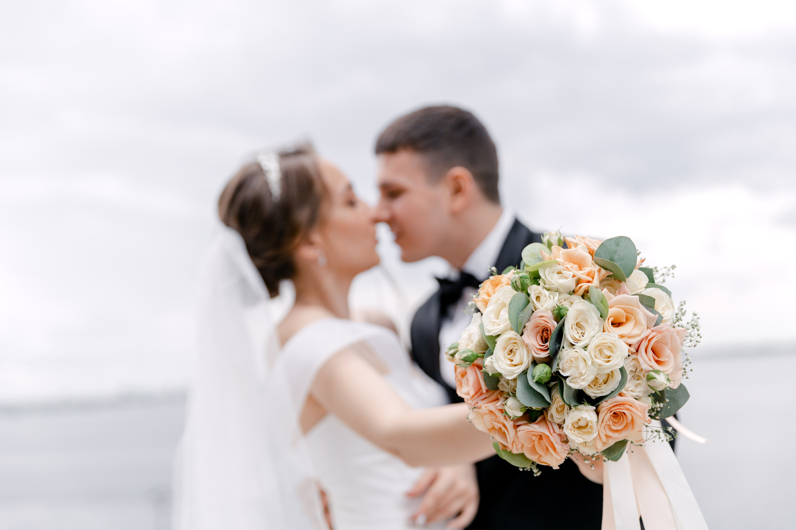 Свадебная прогулка. Камилла — свадебный и женский фотограф в Саратове