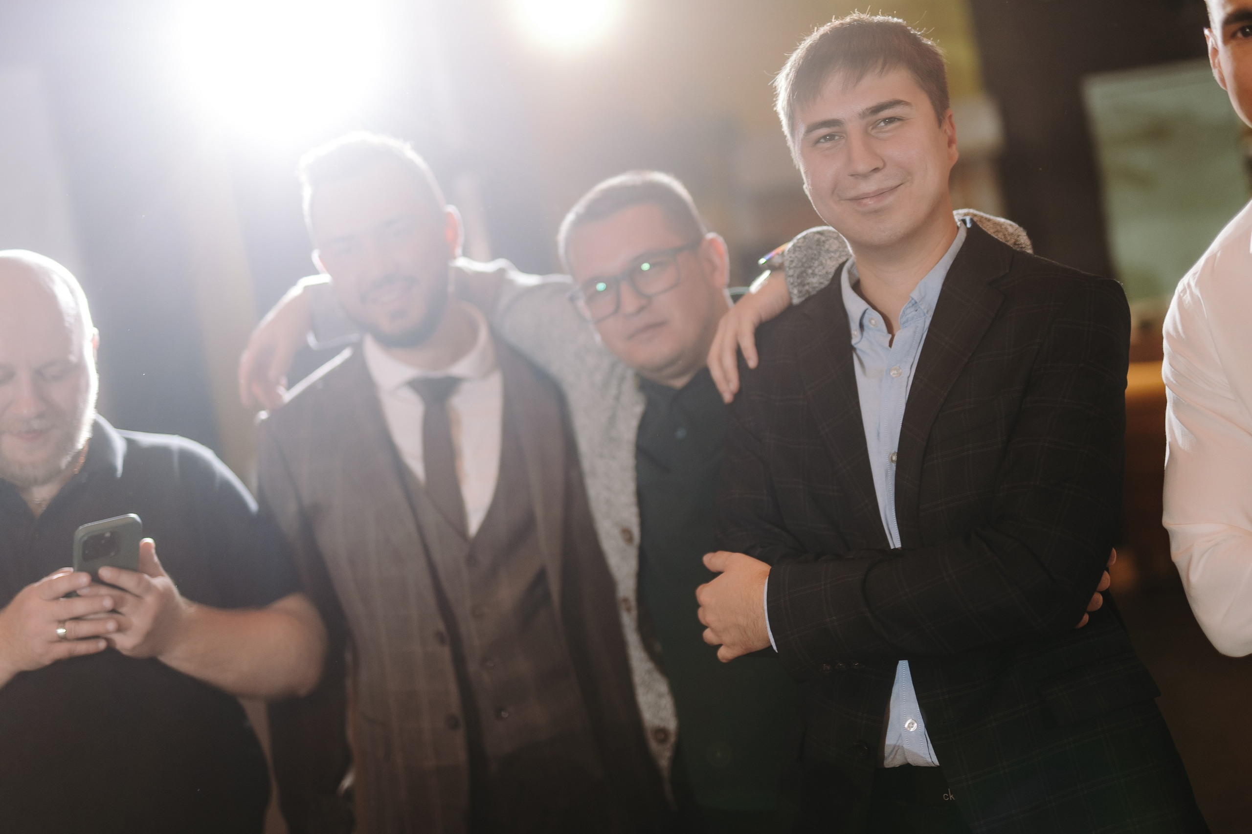 БАНКЕТНЫЙ ЗАЛ НЕСТЕРОВ, ВЕДУЩАЯ АЙГУЛЬ АХМЕТОВА