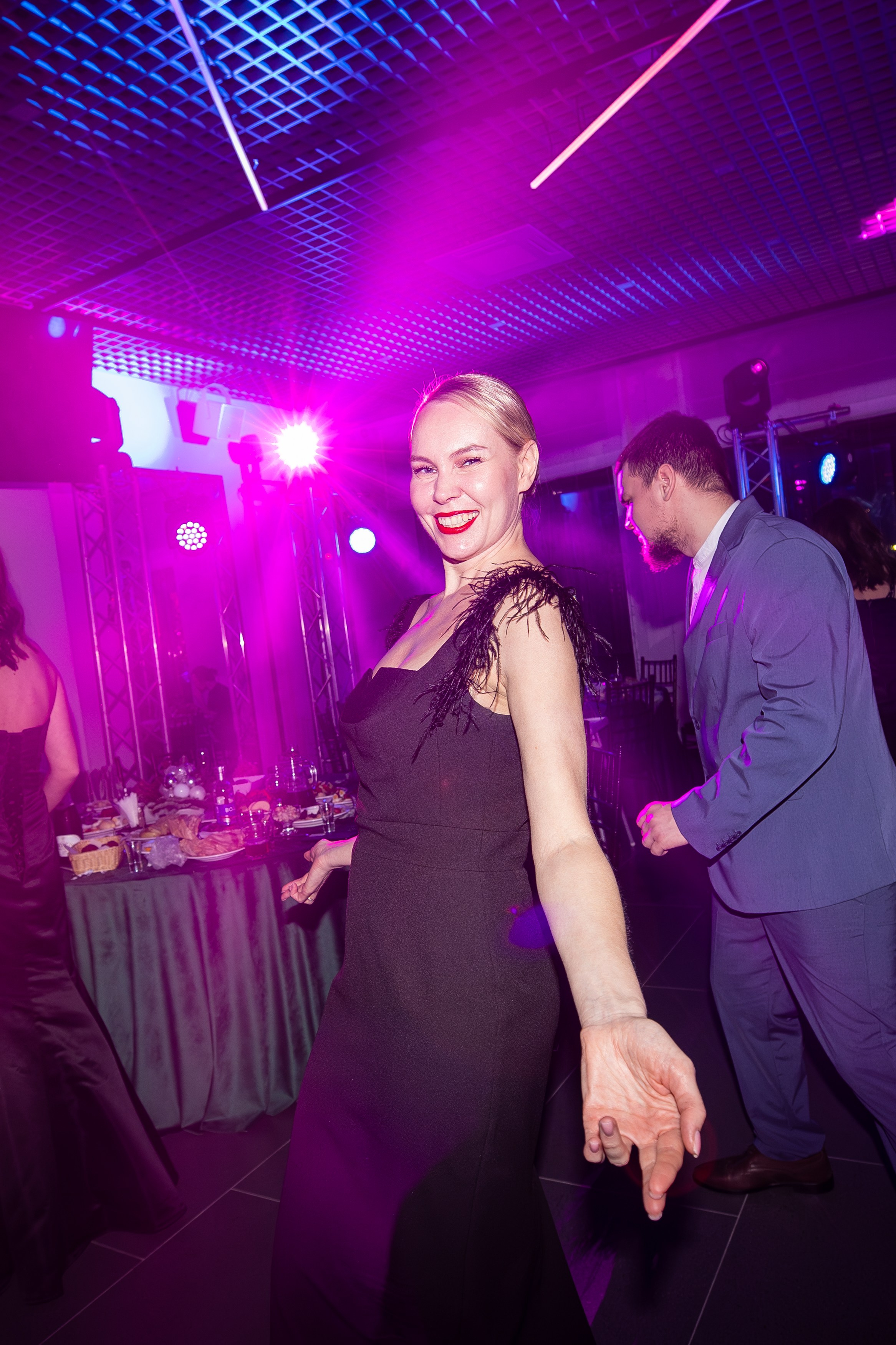 Фото и видео корпоративов. Свадебный, семейный видеограф и фотограф в Екатеринбурге Николай Рыков