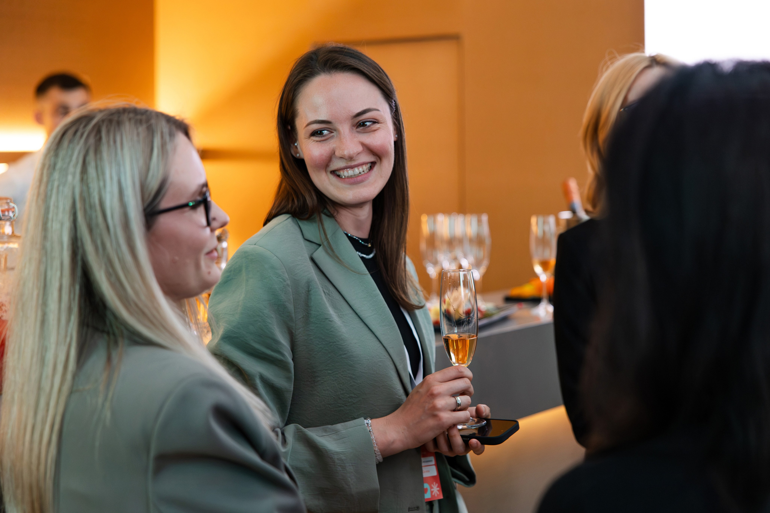 Бизнес-бранч Bestdoctor. Свадебный репортажный фотограф в Москве