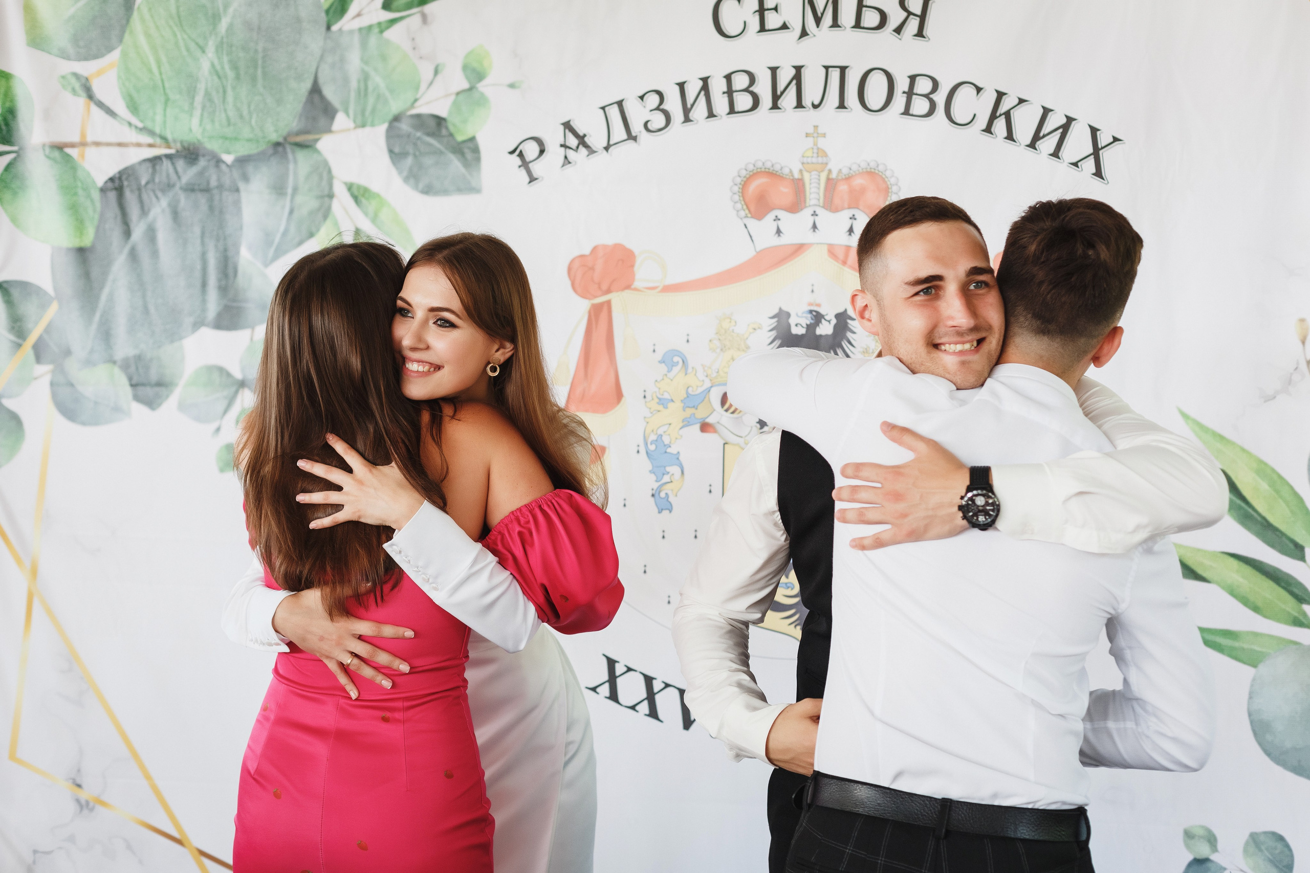 Свадебный фотограф Таганрог — фотосессия в центре города и банкет в коттедже «Виктория». Свадебный и семейный фотограф в Таганроге Бакарюк Антон