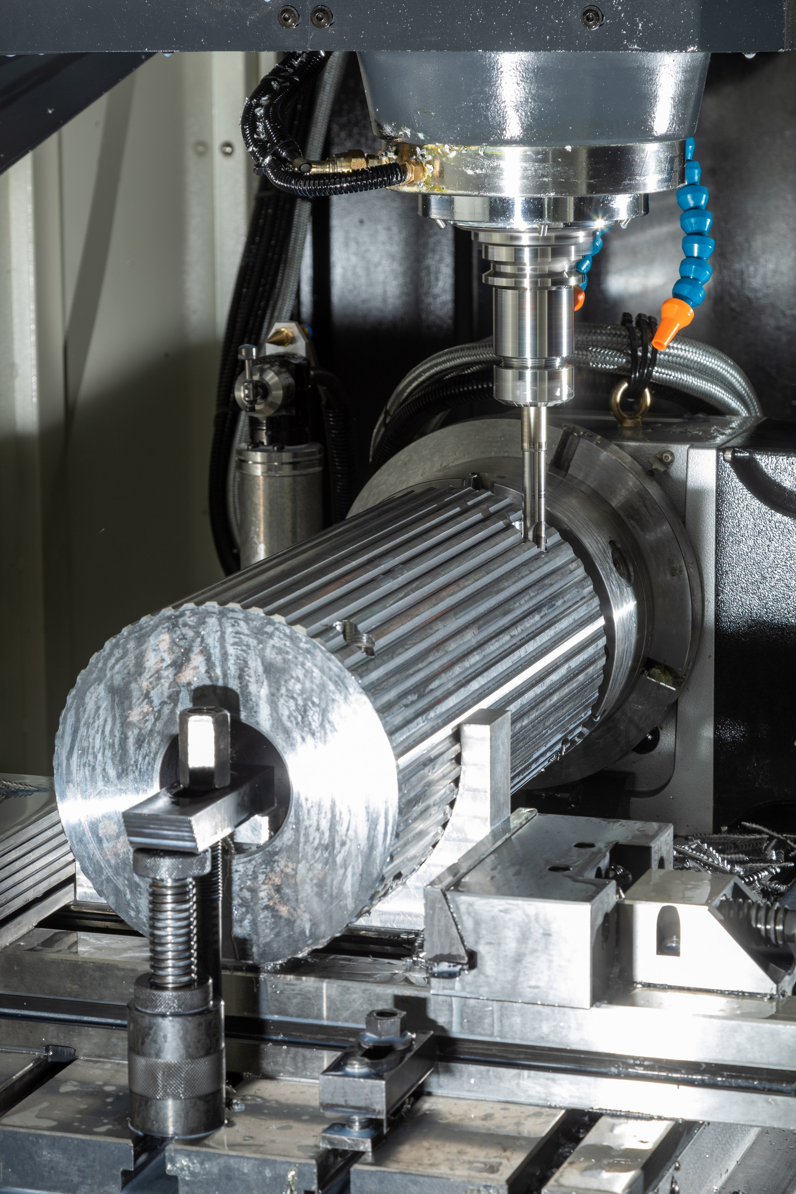 Съемка на заводе по производству прессформ. Сергей Шестов фотограф из Нижнего Новгорода