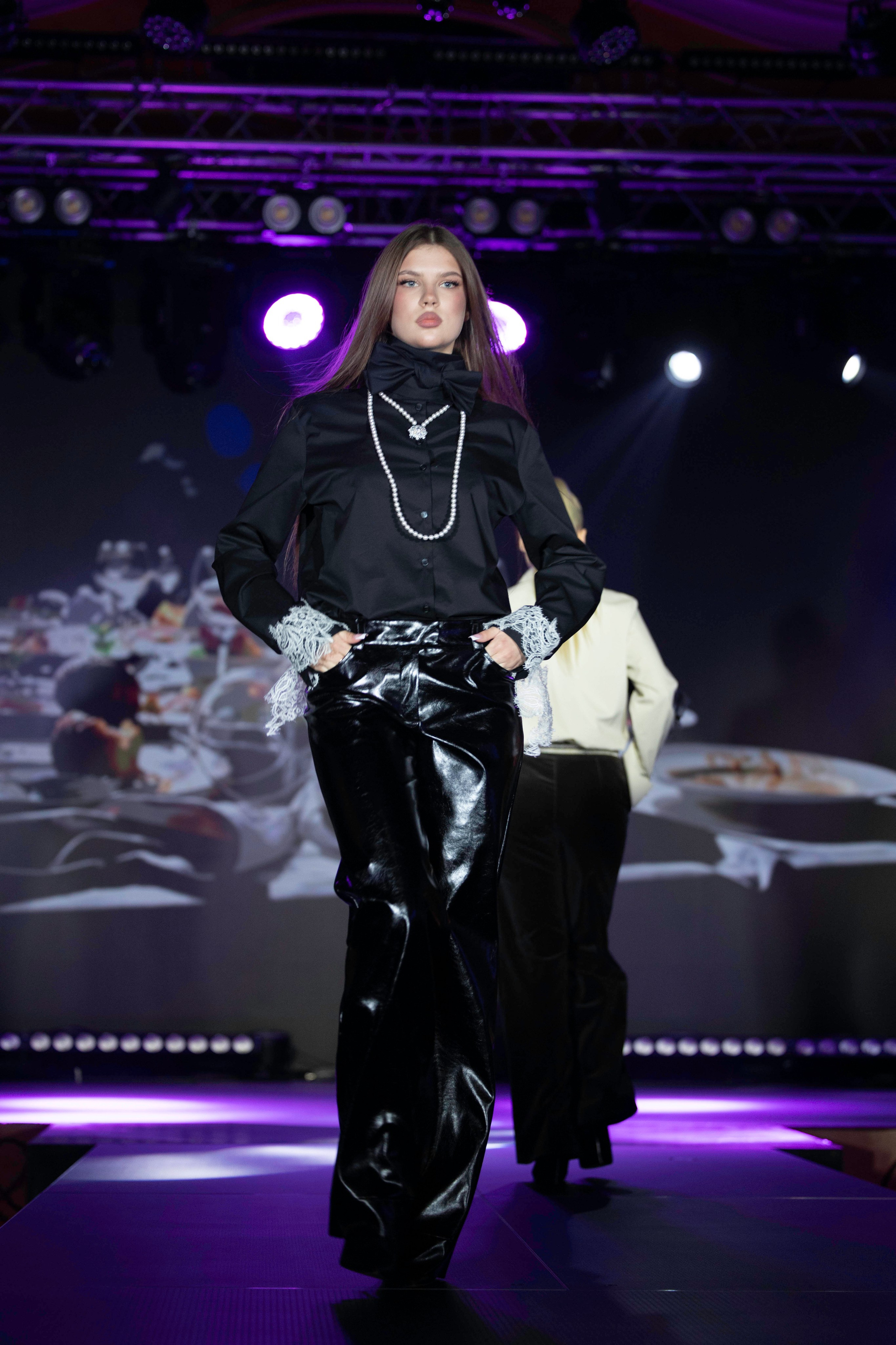 Модный показ «ИСКУШЕНИЕ» Казино Шамбала. Фотограф Olya Posnimay