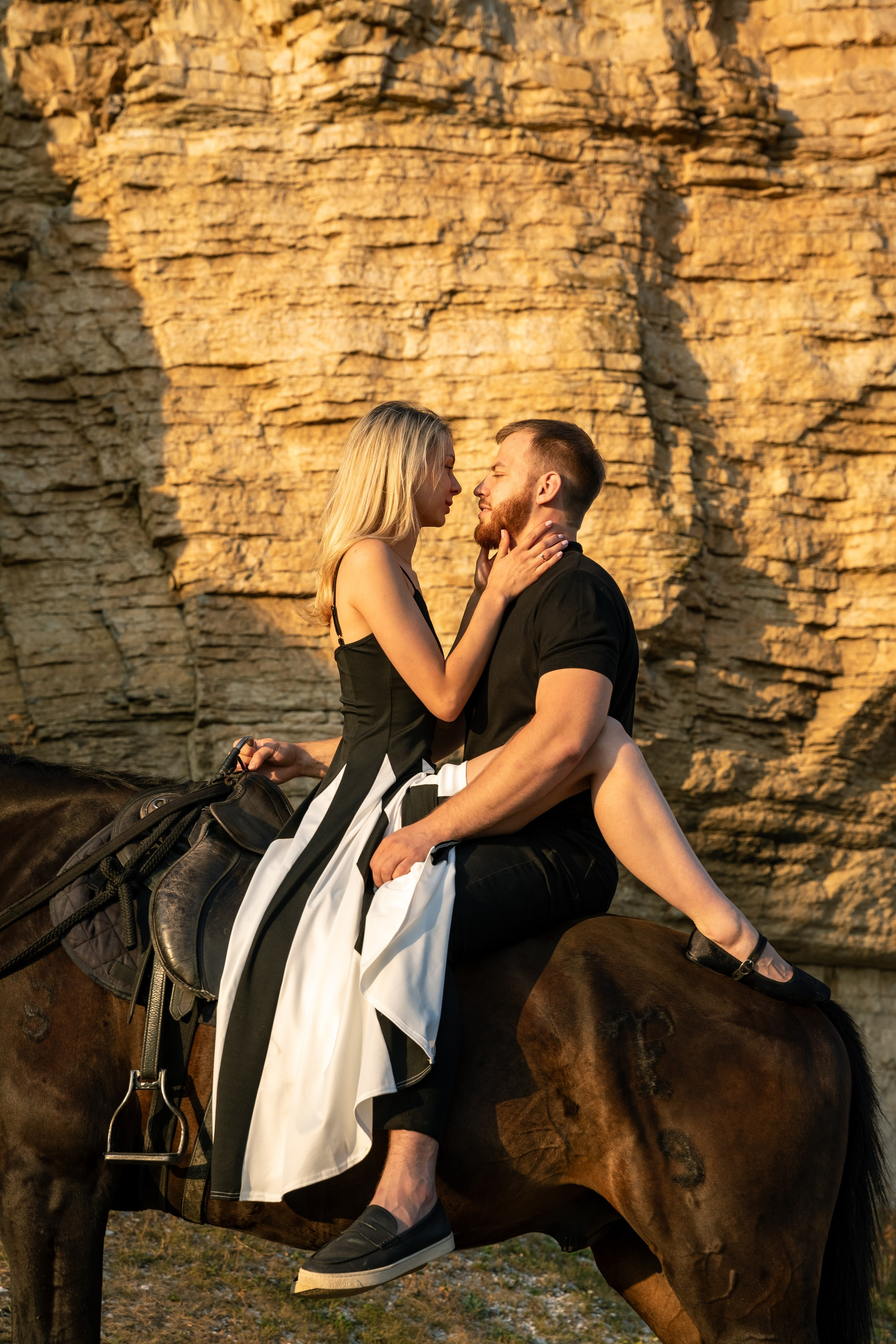 Фотосессия в конном клубе на лошадях. Фотограф в Кисловодске Юлия Федоренко