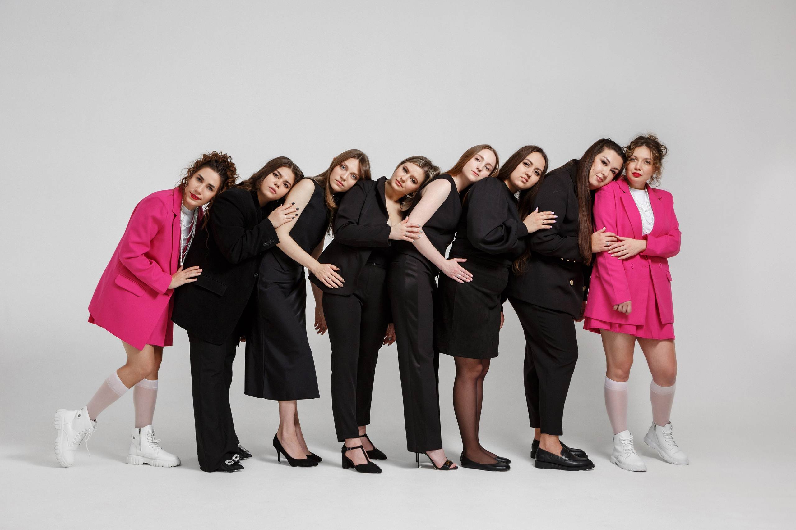 Фотосессия организаторов XOXO и невест в фотостудии 'Луч' в Таганроге. Свадебный и семейный фотограф в Таганроге Бакарюк Антон