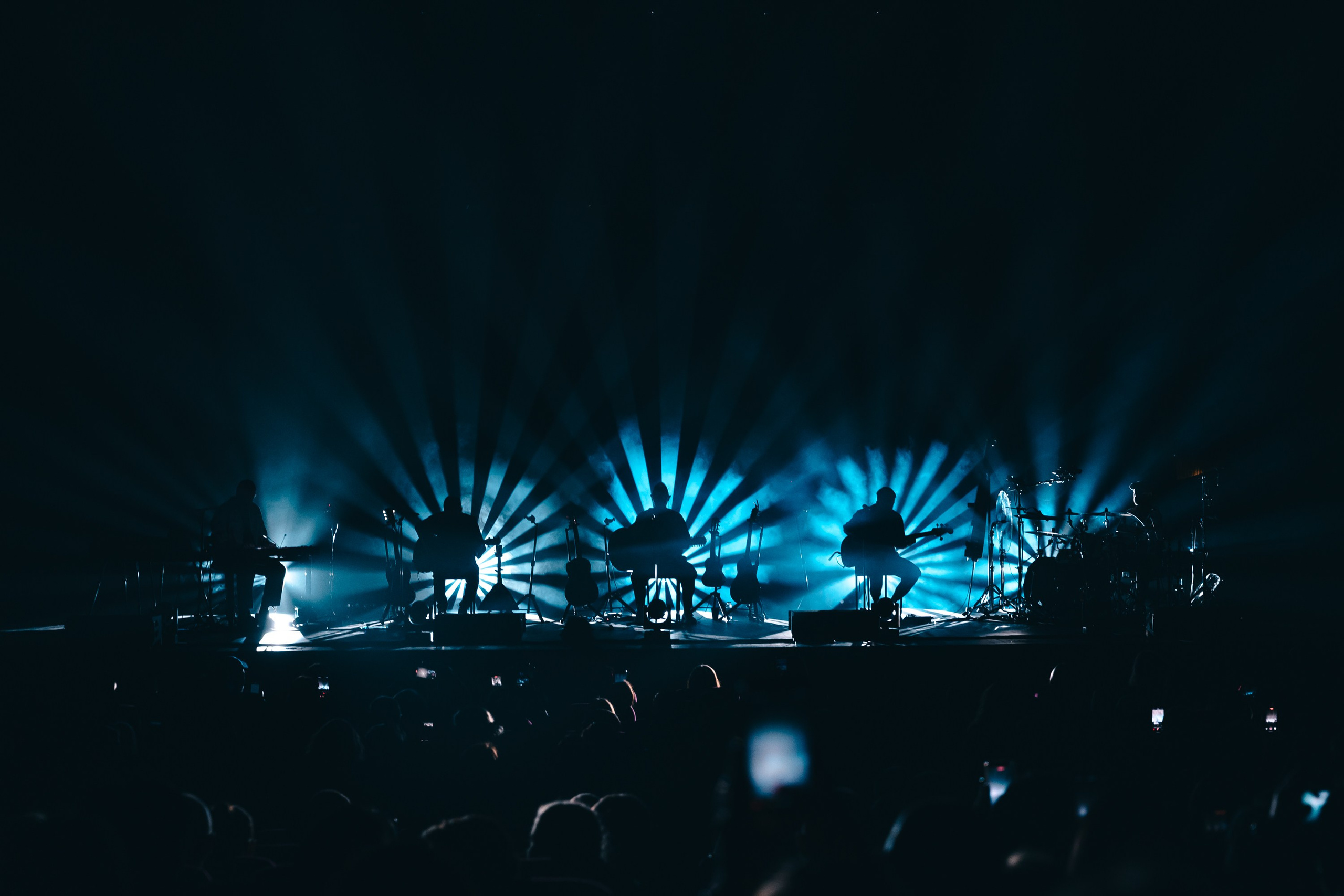 Звери. Магия музыки в кадре: Концертная Фотография