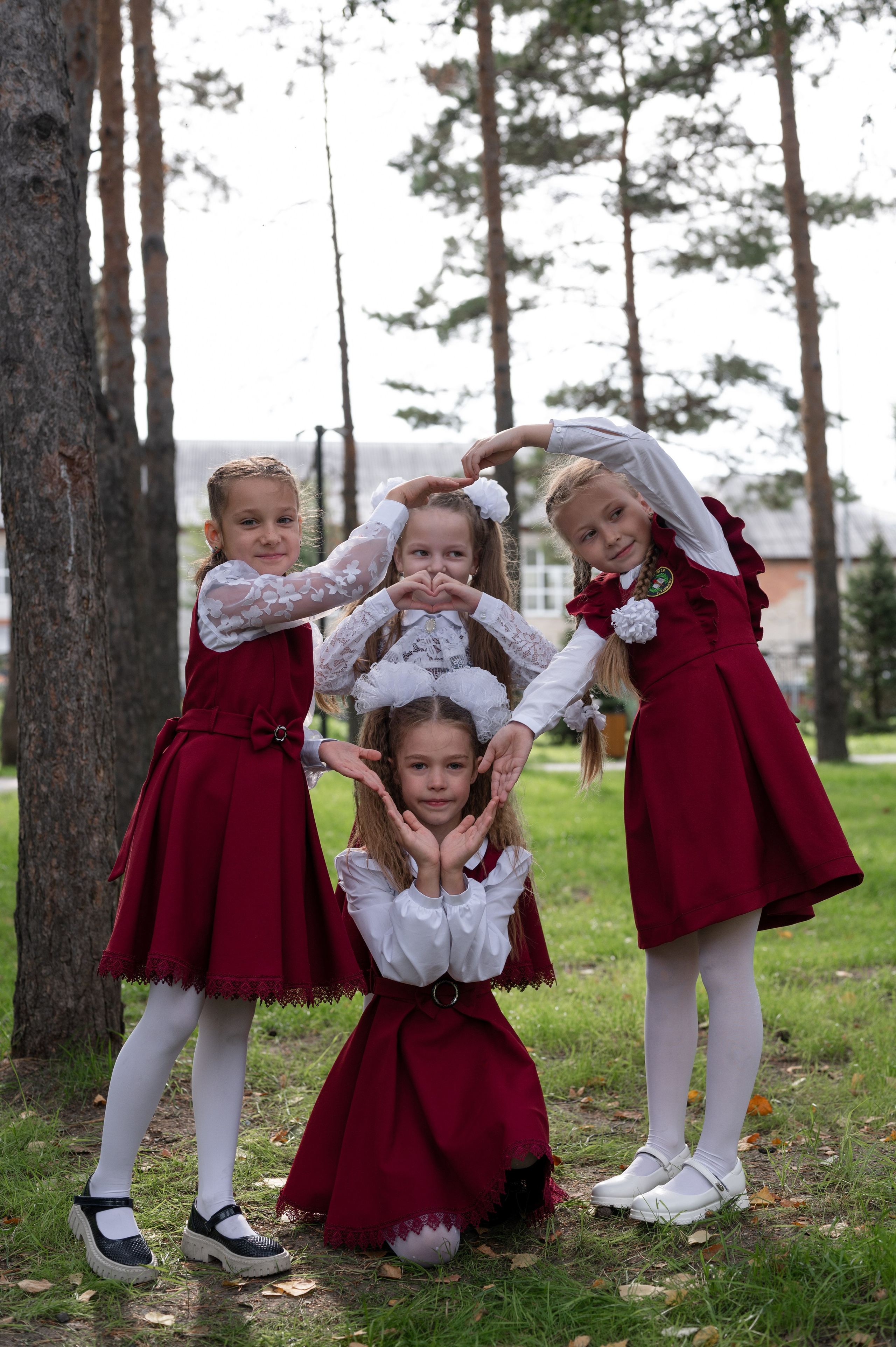 1 сентября 16 гимназия 2 класс (линейка + в классе+ на улице). Фотограф новорожденных, семейный детский в Тюмени Татьяна Морозова