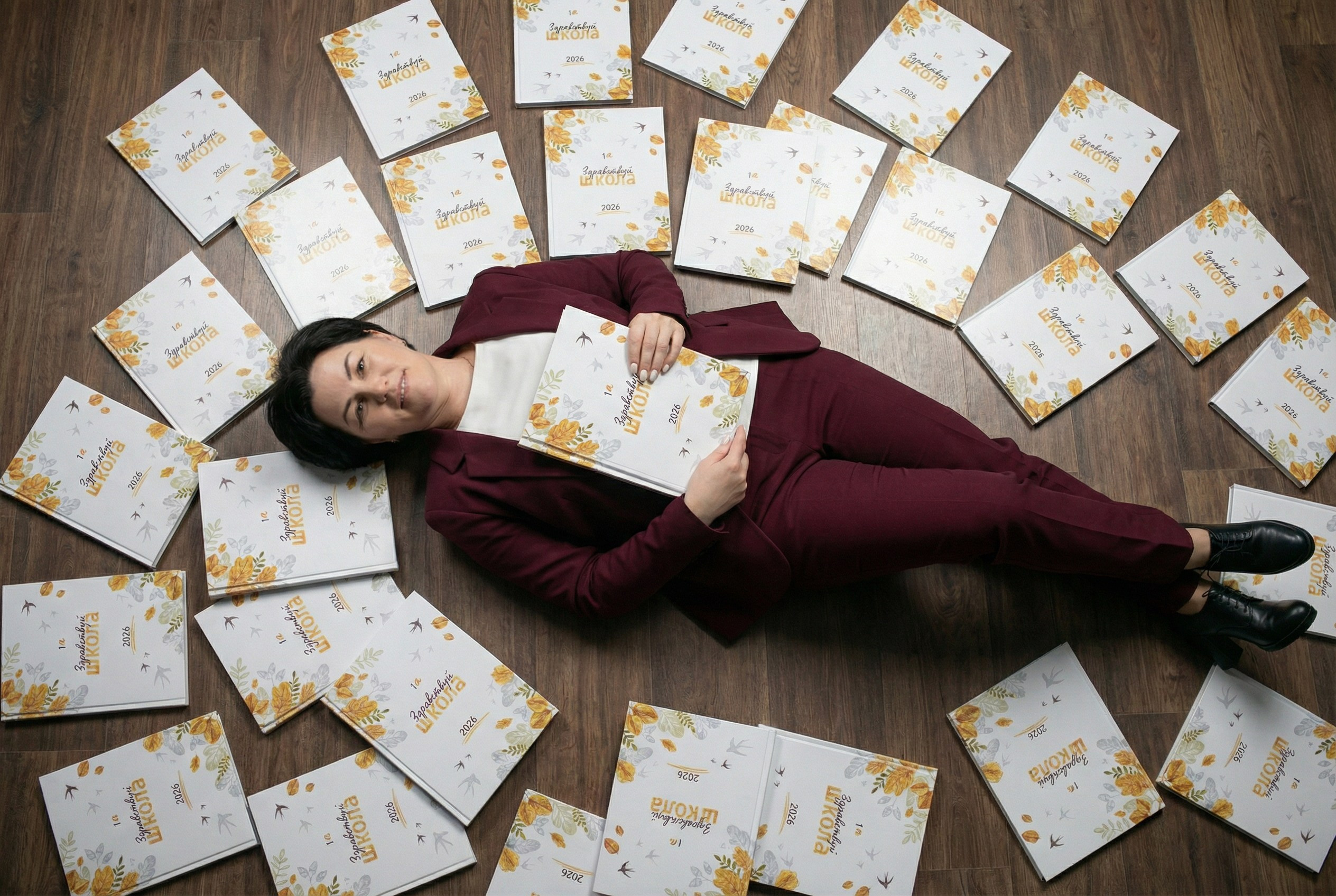 Бизнес портреты. Шаблоны и дизайны выпускных альбомов и фотокниг