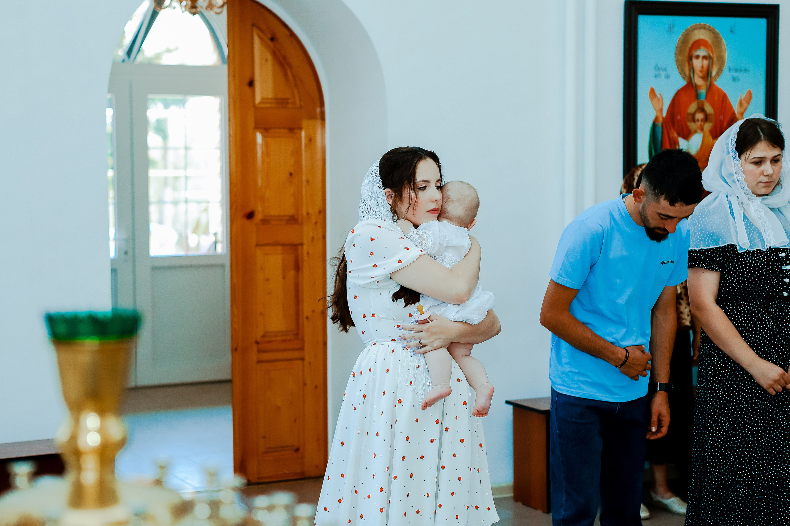 Таинство Крещения Отца и Дочери. Свадебный фотограф Евгения Фролова г. Каменск-Шахтинский, Донецк, Ростов