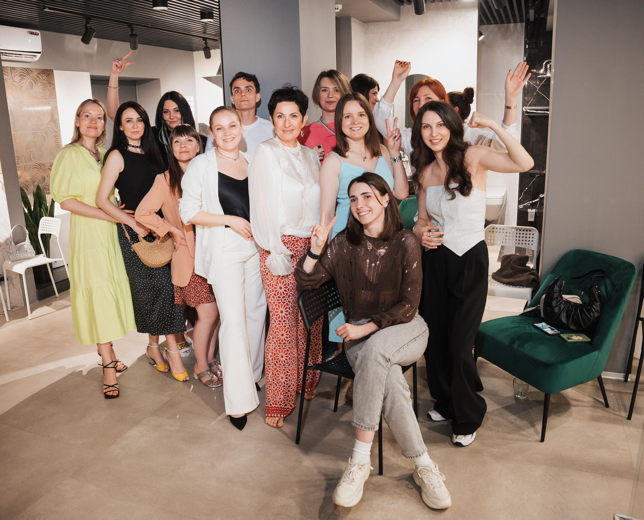 KRAN — Вечеринка для дизайнеров. СВОИ. ФОТООТЧЕТЫ-СОБЫТИЯ-МЕСТА