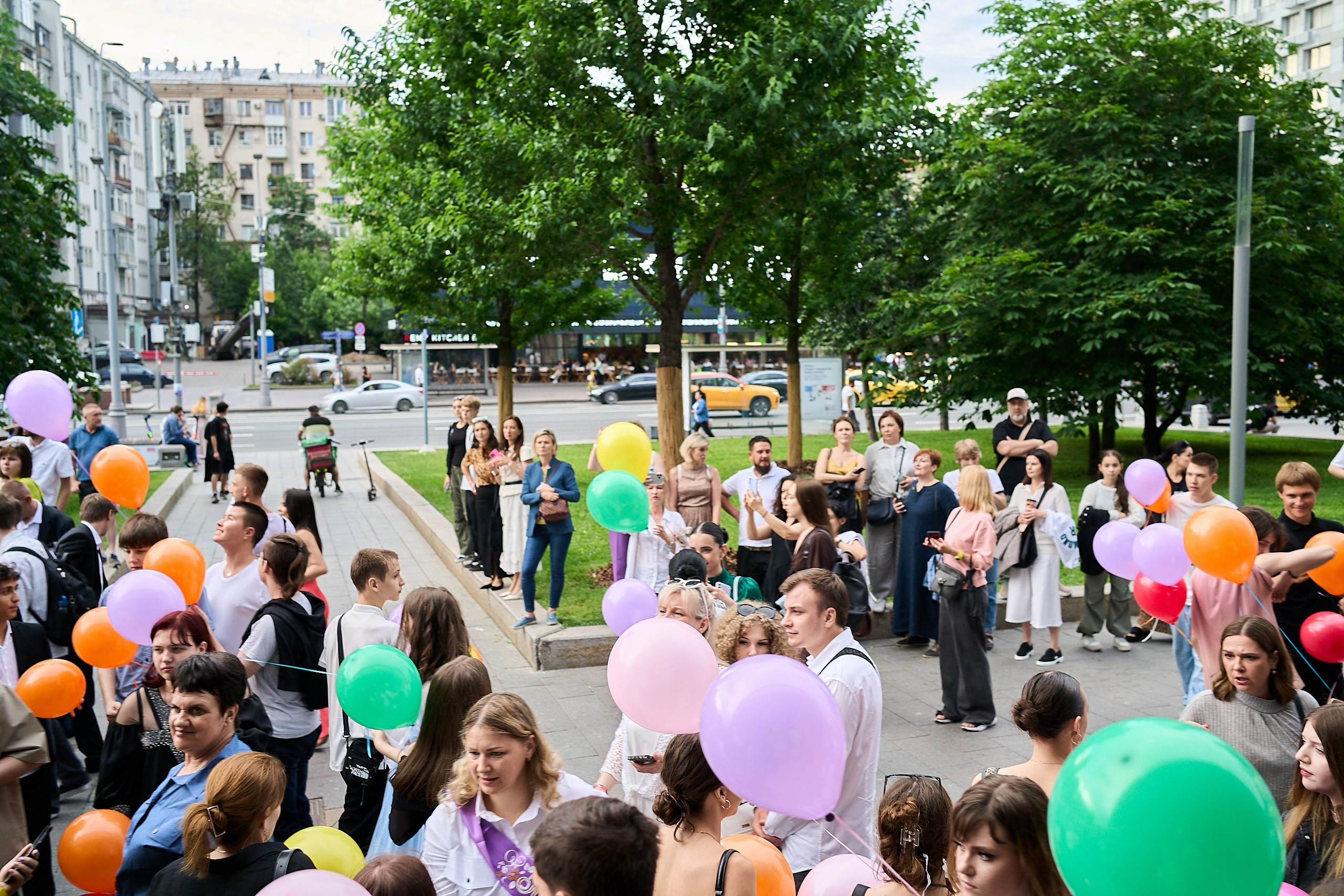 Выпускной 9 класс 2024. Фотограф и Видеограф в Москве. Олег Корушев