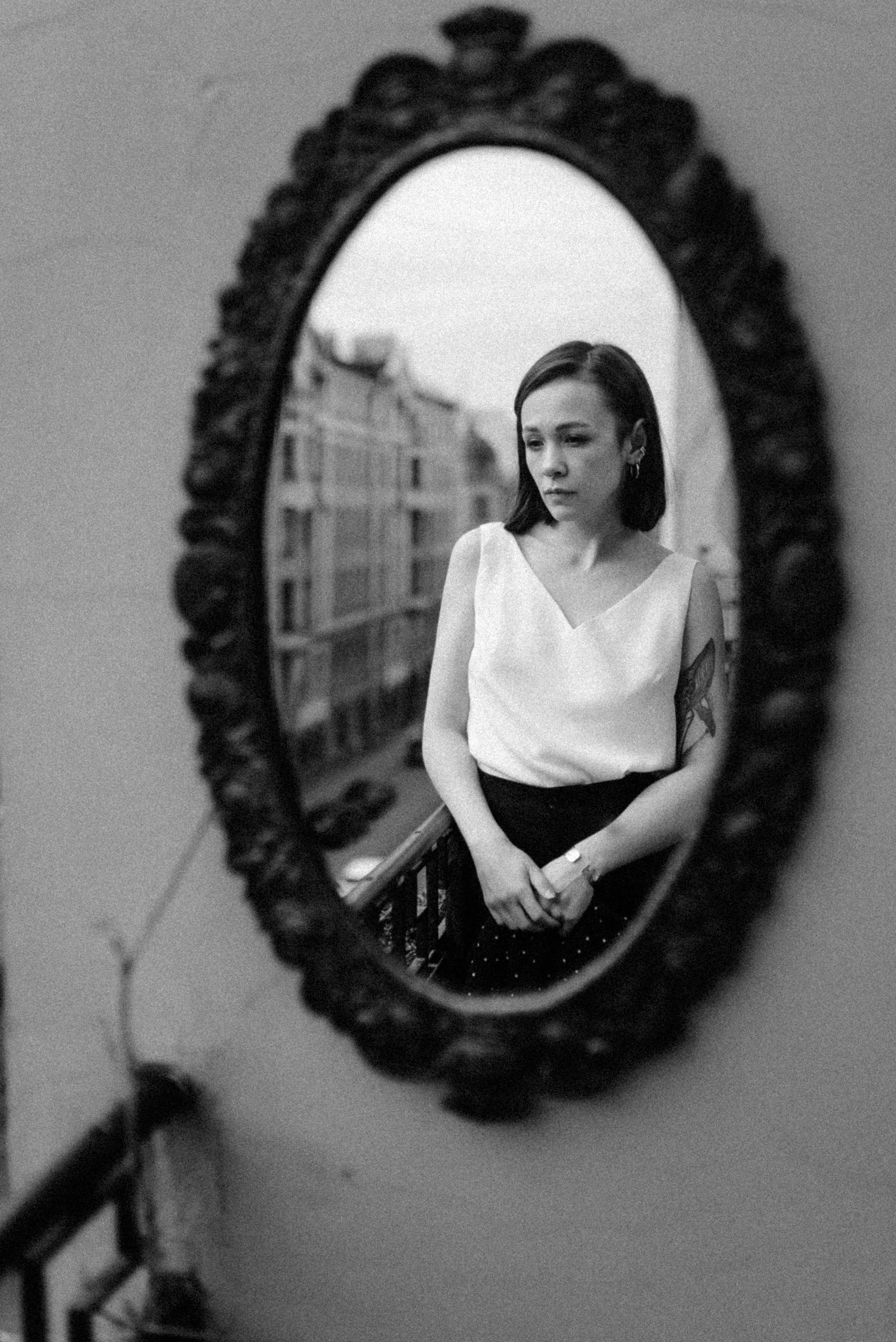 2025. Стрит-фотография, полная абсурда, идиотизма и красоты