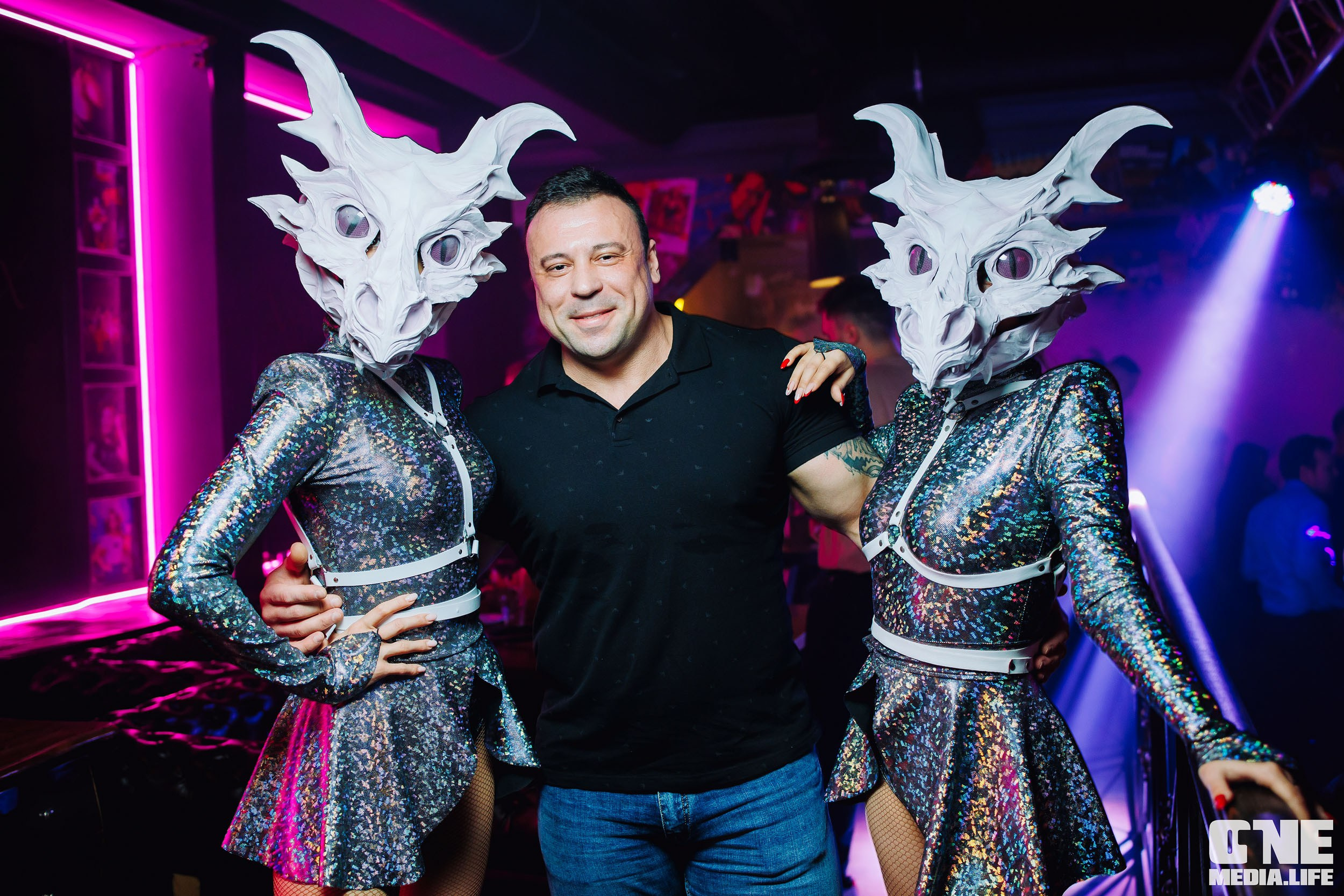 Фоторепортаж из бара XxxX. One Media Life: фоторепортажи, фотоотчеты с мероприятий и заведений