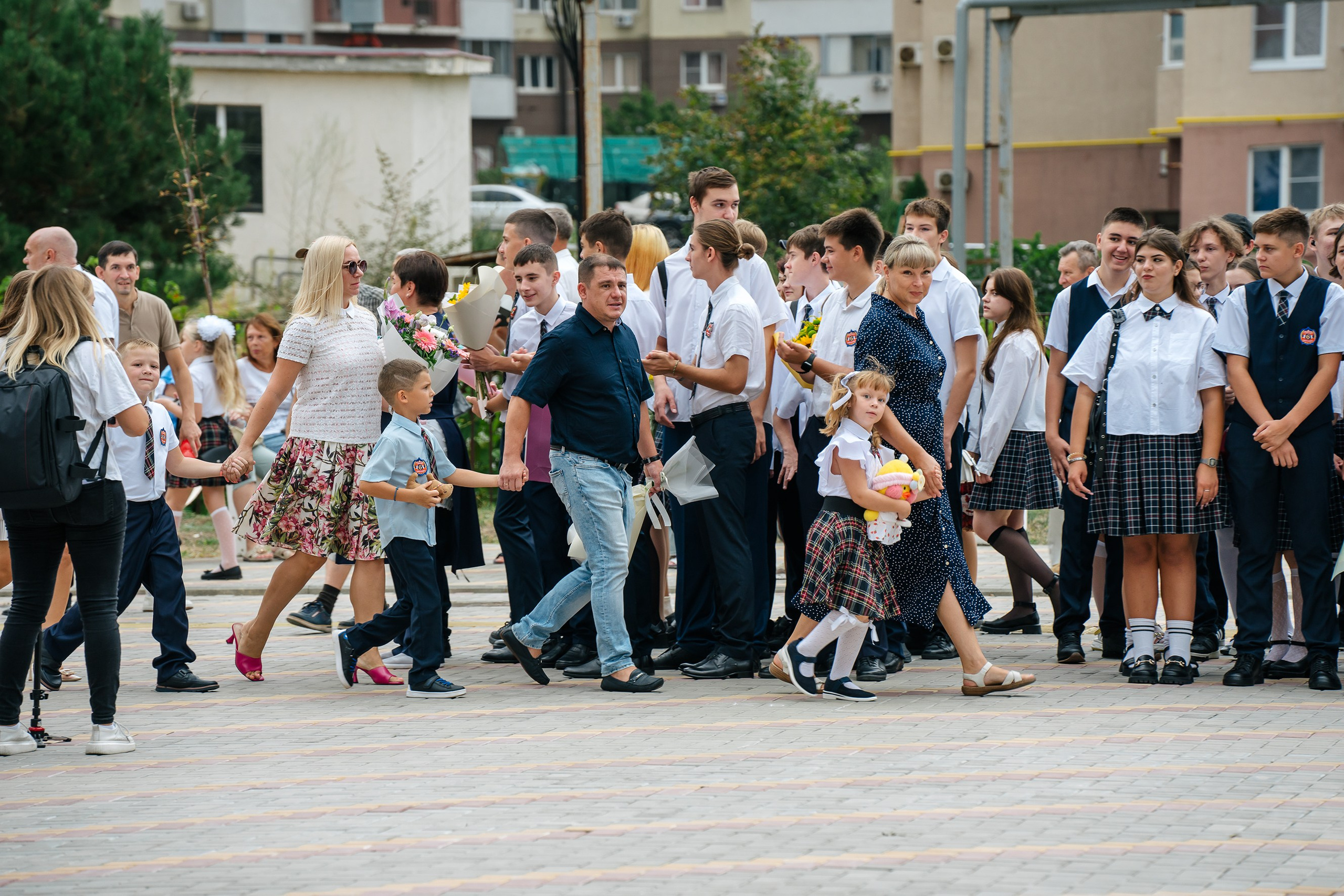 1 сентября. Выпускные альбомы, школьные фотосессии в городе Новороссийске