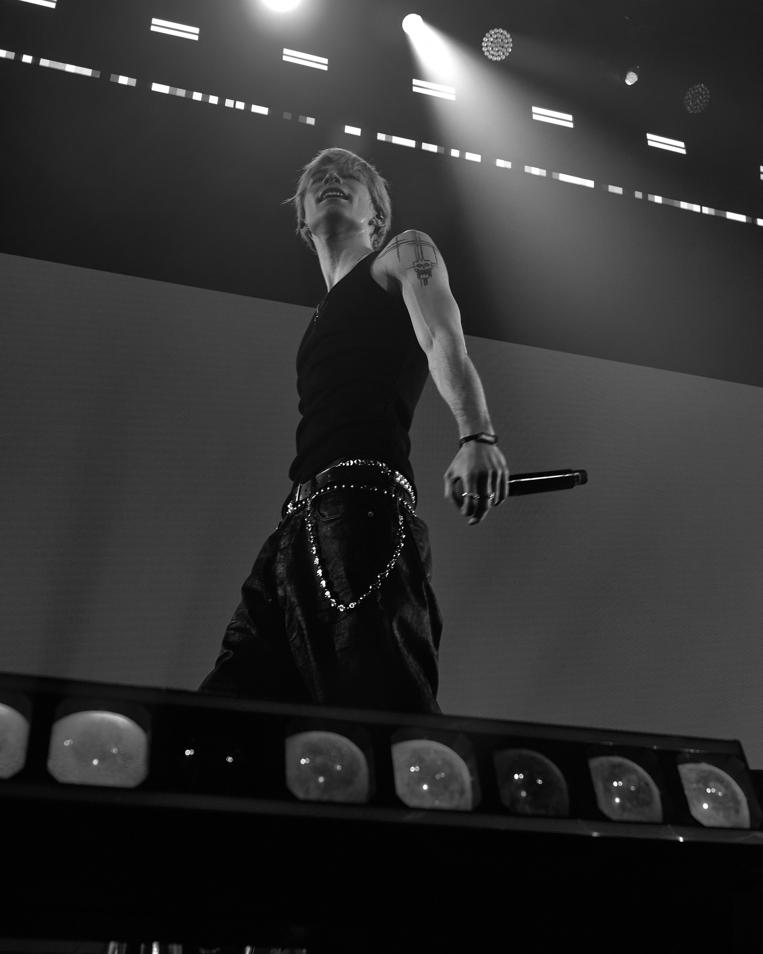 Nkeei, Unique, Artem Shilovets. Святослав Лебедев | Рекламный фотограф — Коммерческая съемка, Арт-дирекшн, AI-интеграция