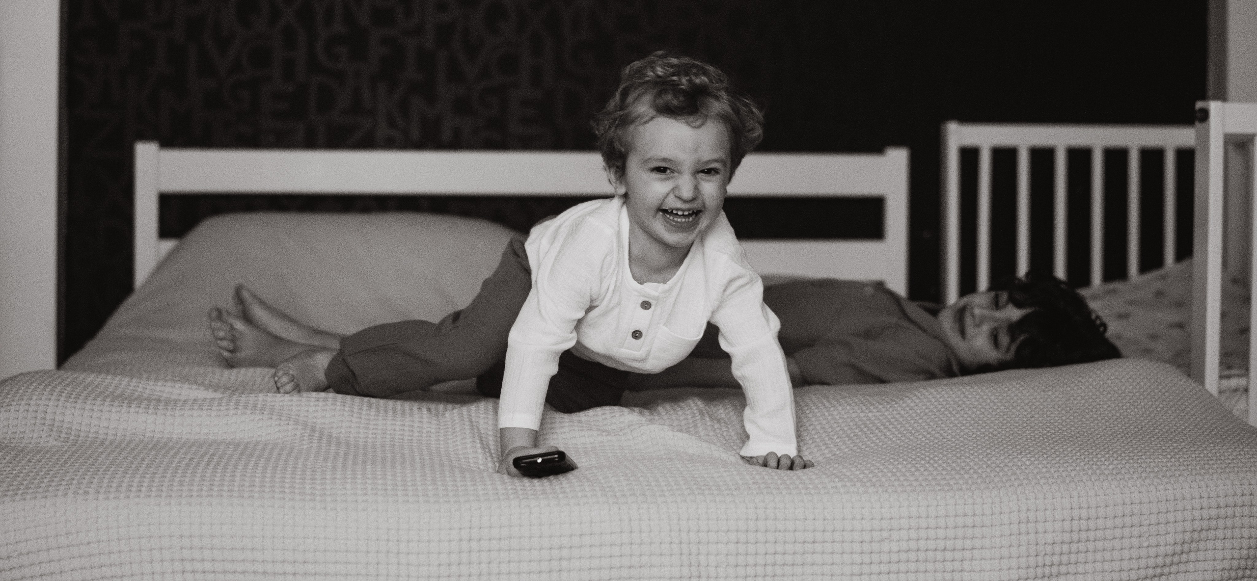 Многодетная мама. Семейный, ньюборн фотограф, фотограф на роды в Москве, Виктория Тюльдюкова