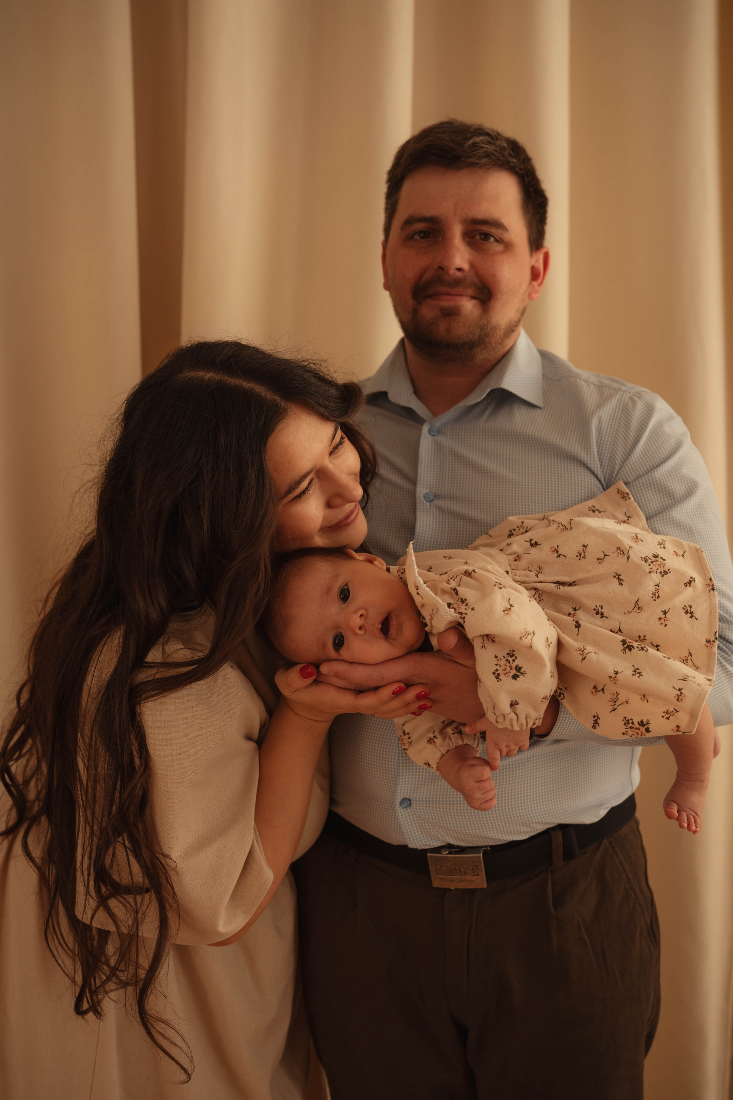 Аврора и ее семья. Фотограф в Новосибирске Диана Ильиных