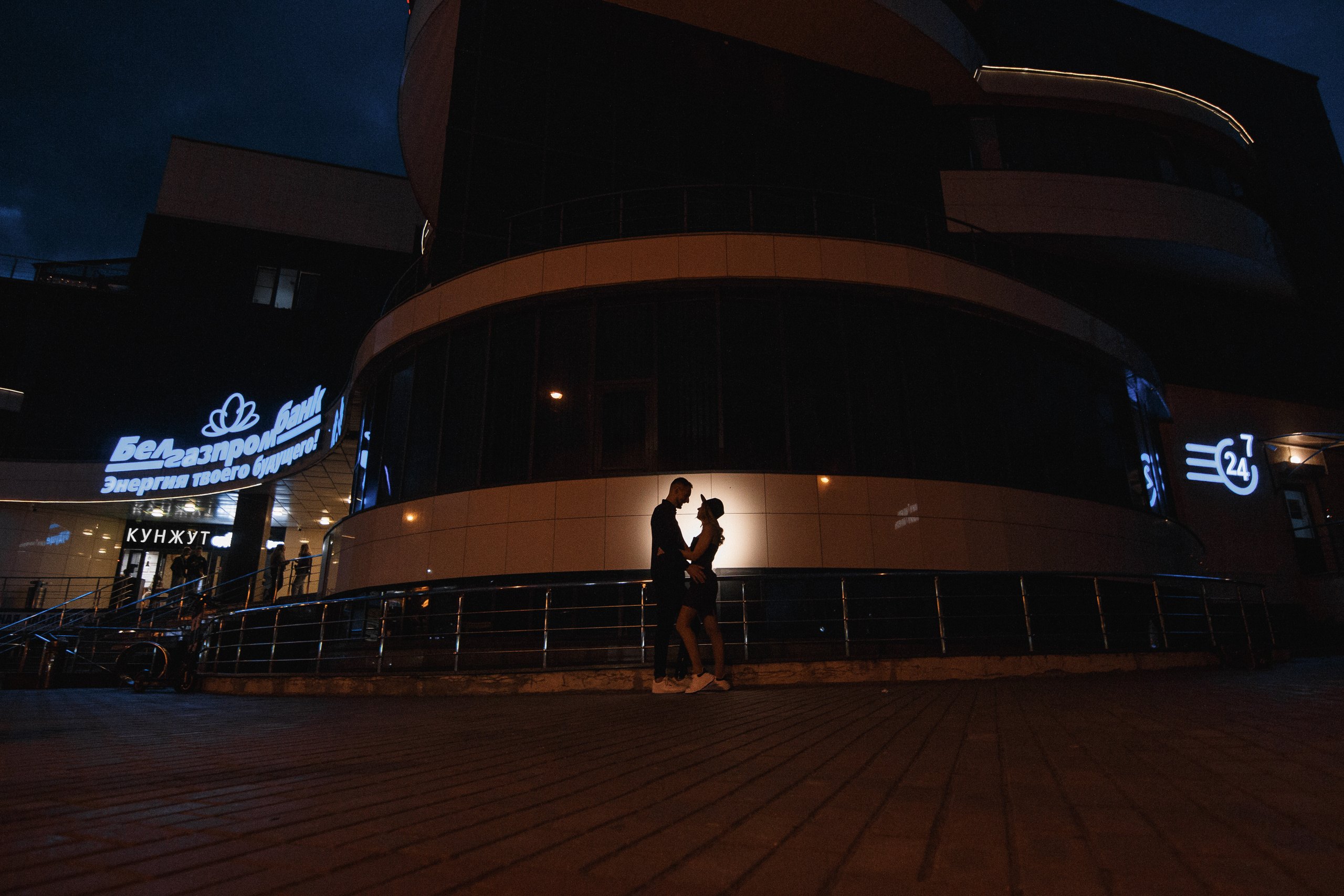 Фотограф лав стори. Свадебный и репортажный фотограф Минск Гомель. Андрей Воробьёв