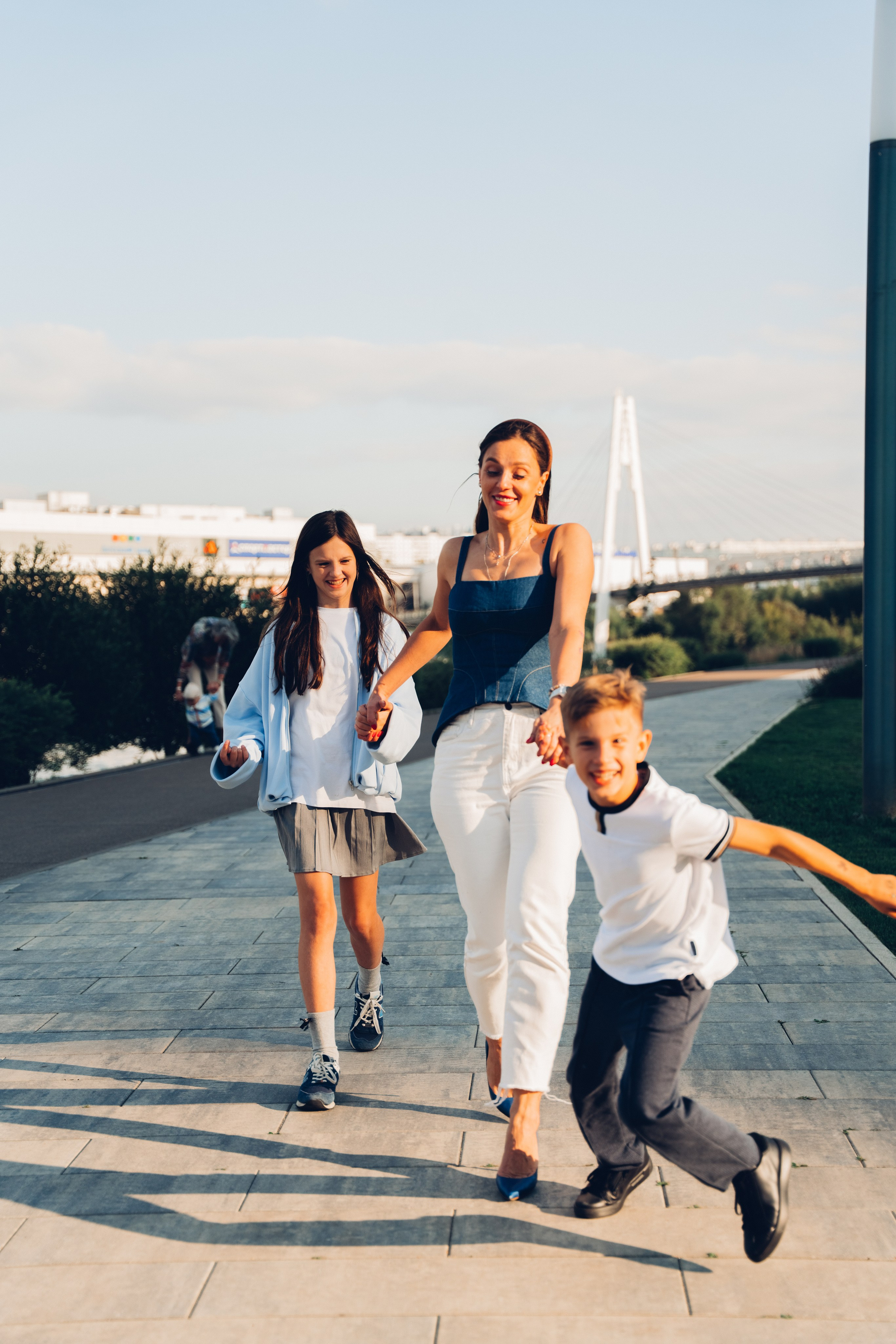 Детство убегает неумолимо как закат…. Профессиональный детский и семейный фотограф в Москве Диля Грошева