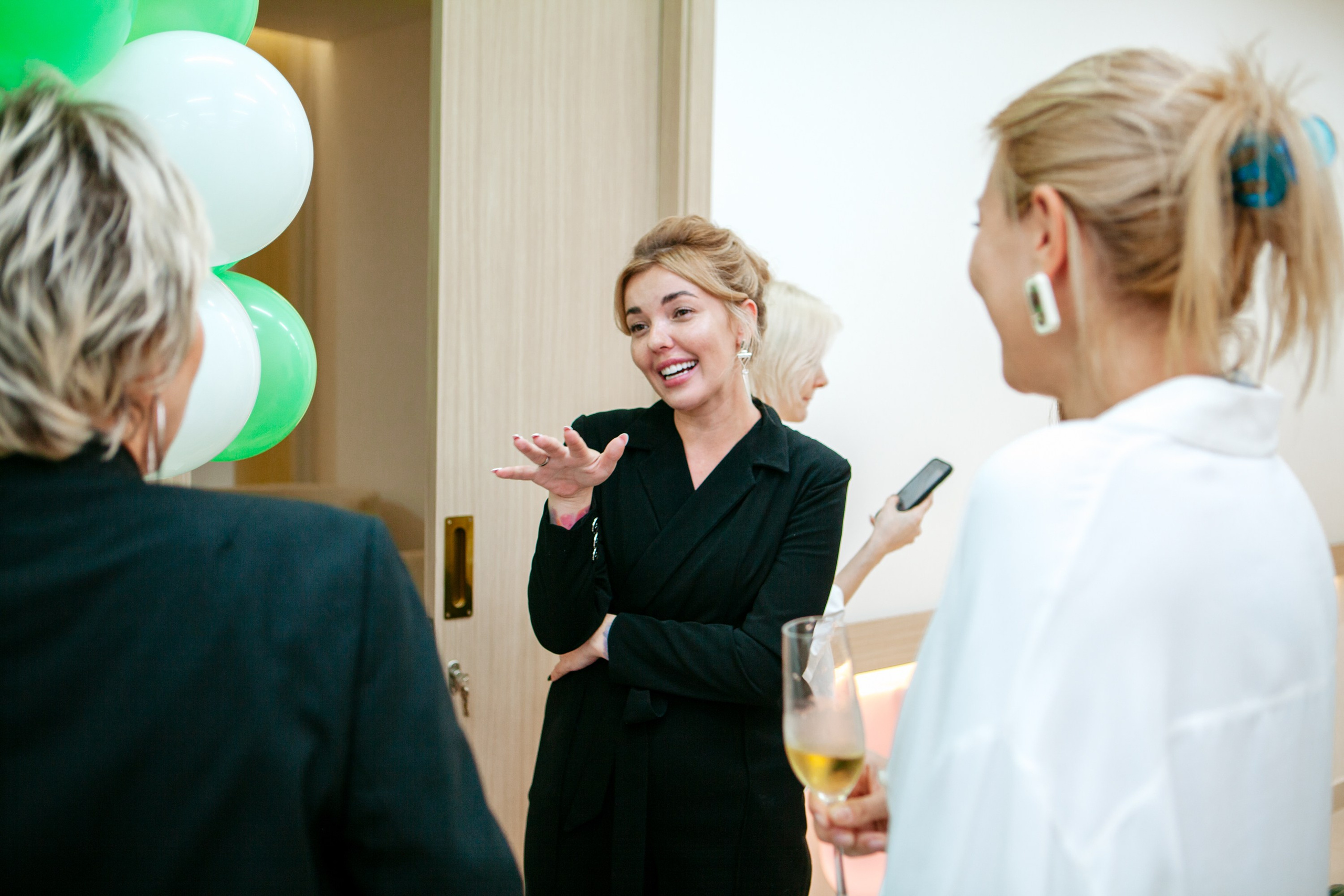 Компании. Violetta Skripka