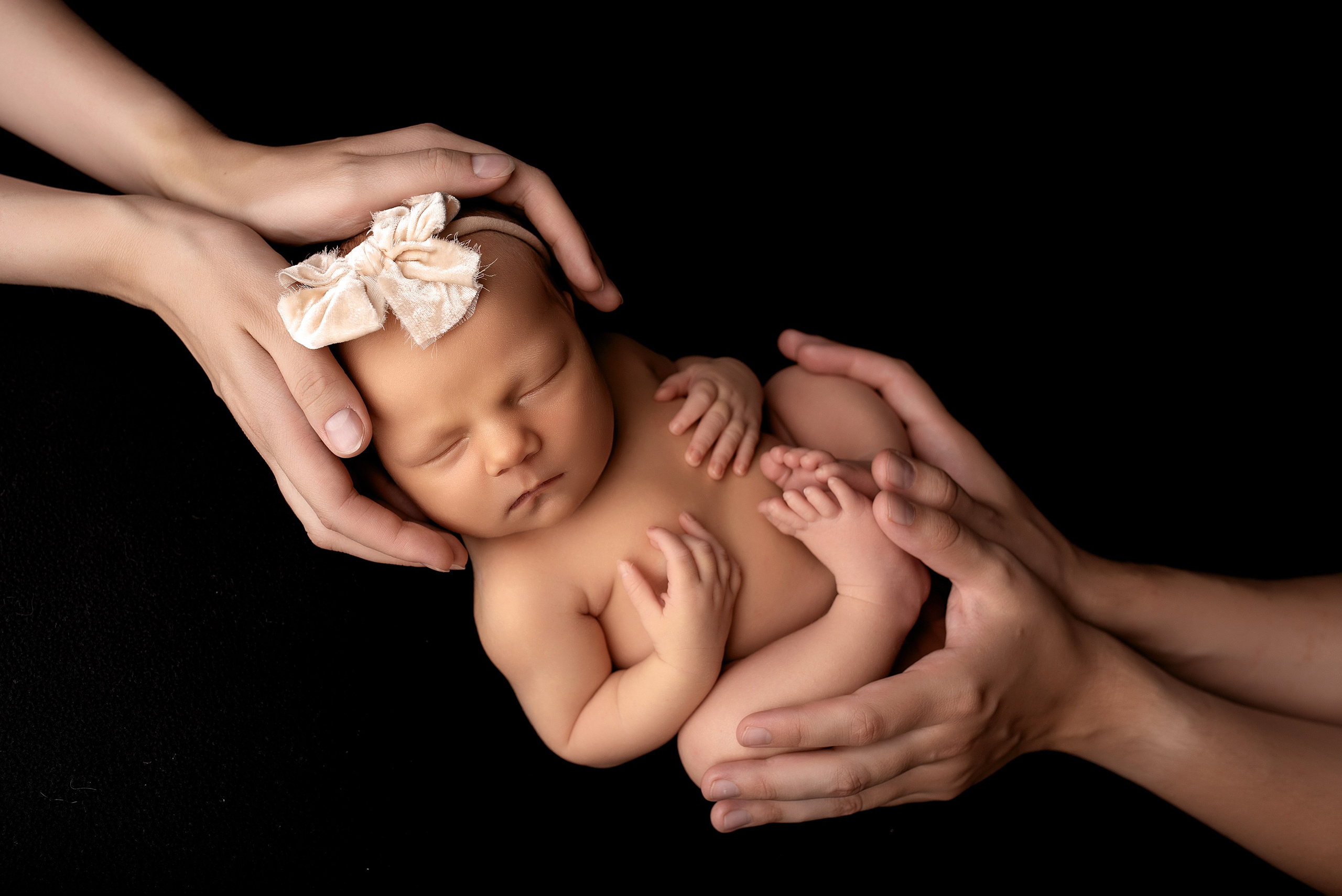 Новорождённые девочки. Детский фотограф новорождённых в Минске Боровик Екатерина