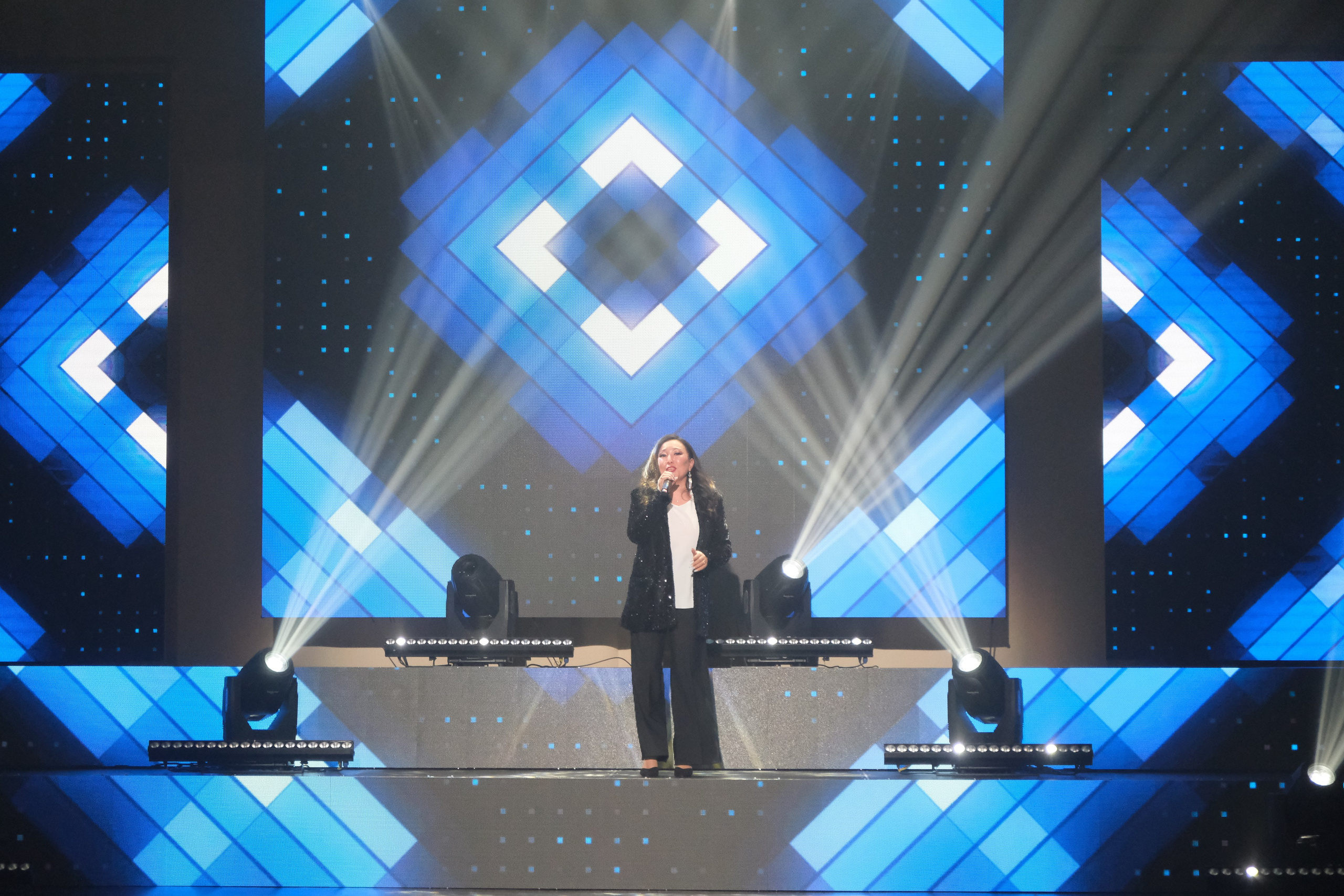 Концерт, посвященный 100-летию Хоринского района. Сэсэг — дочь степи | семейный фотограф