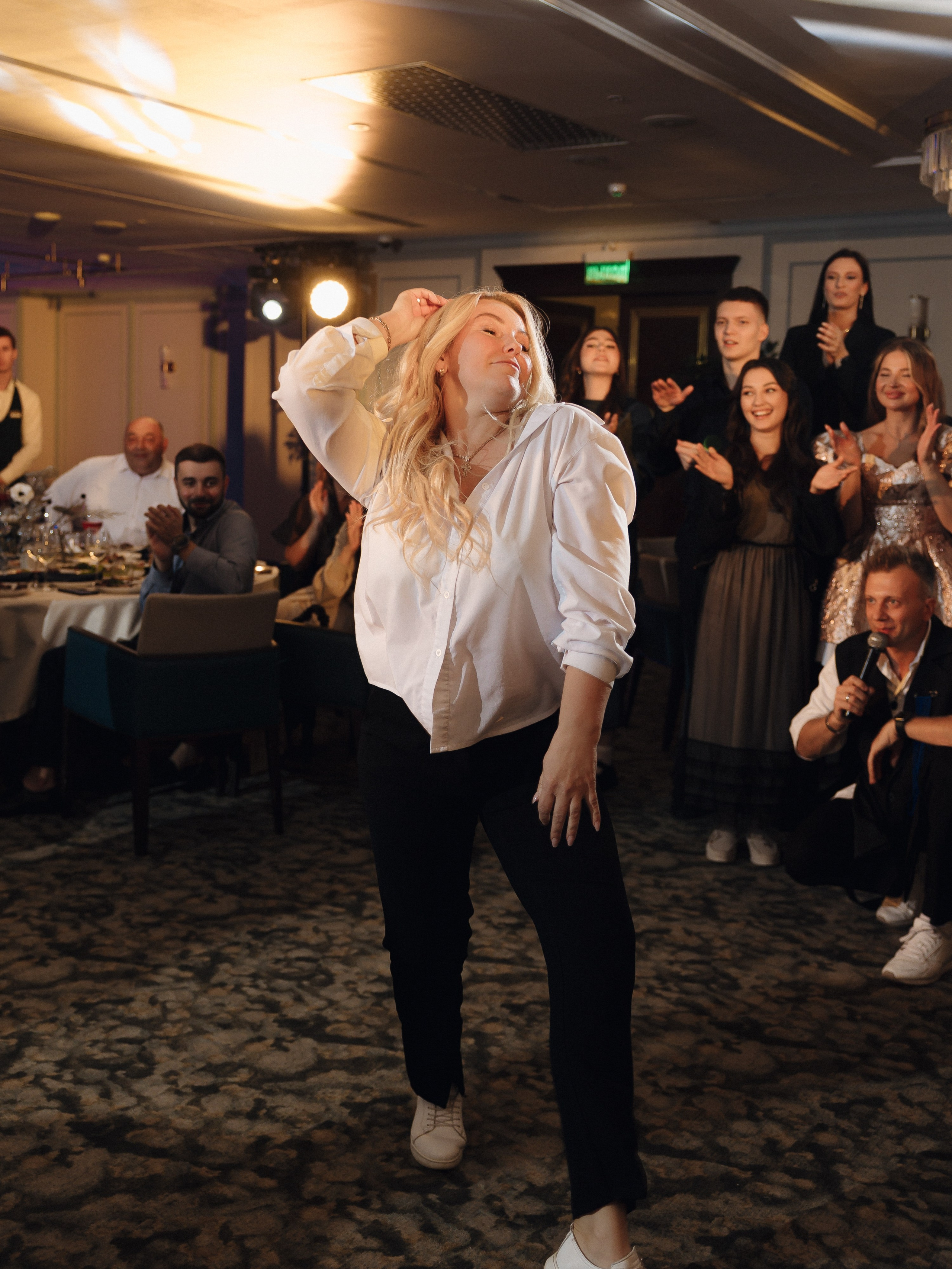 АРИНА И ЛЕША. ЧЕЛСИТИ. Свадебный и индивидуальный фотограф в Челябинске Евгения Негодяева