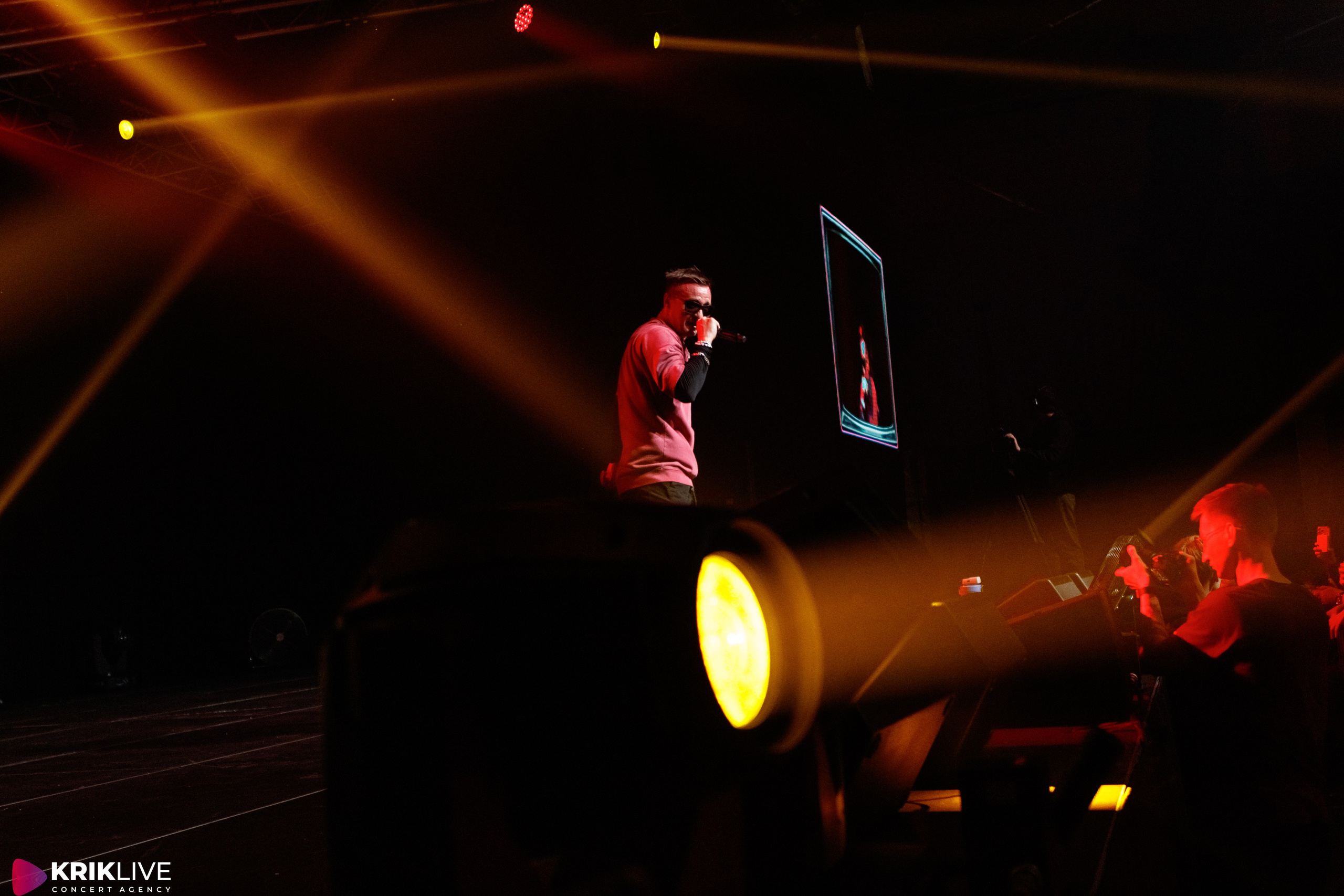 Дискач 90-х. Портретный и пейзажный фотограф Никита Павлов