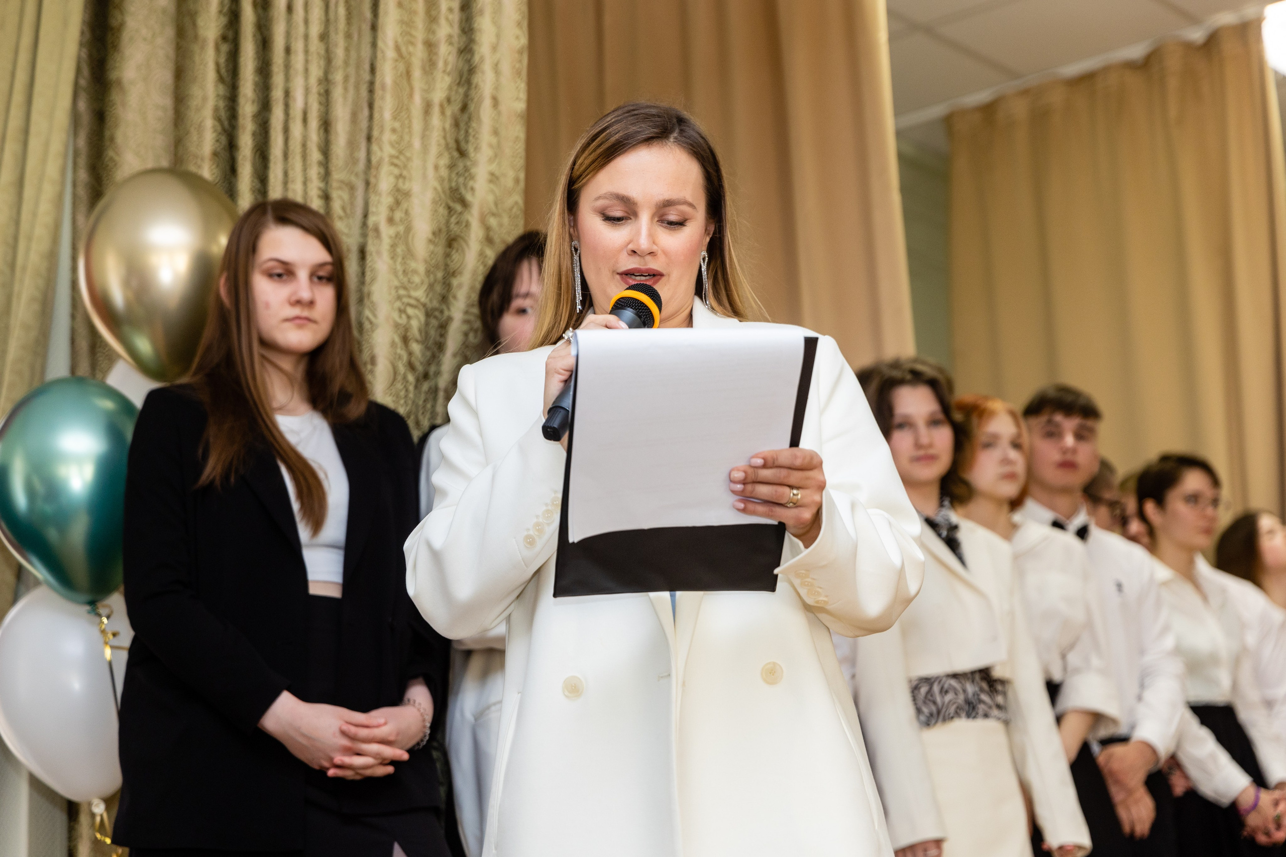 Последний звонок. Фотограф в Санкт-Петербурге Закута Ольга