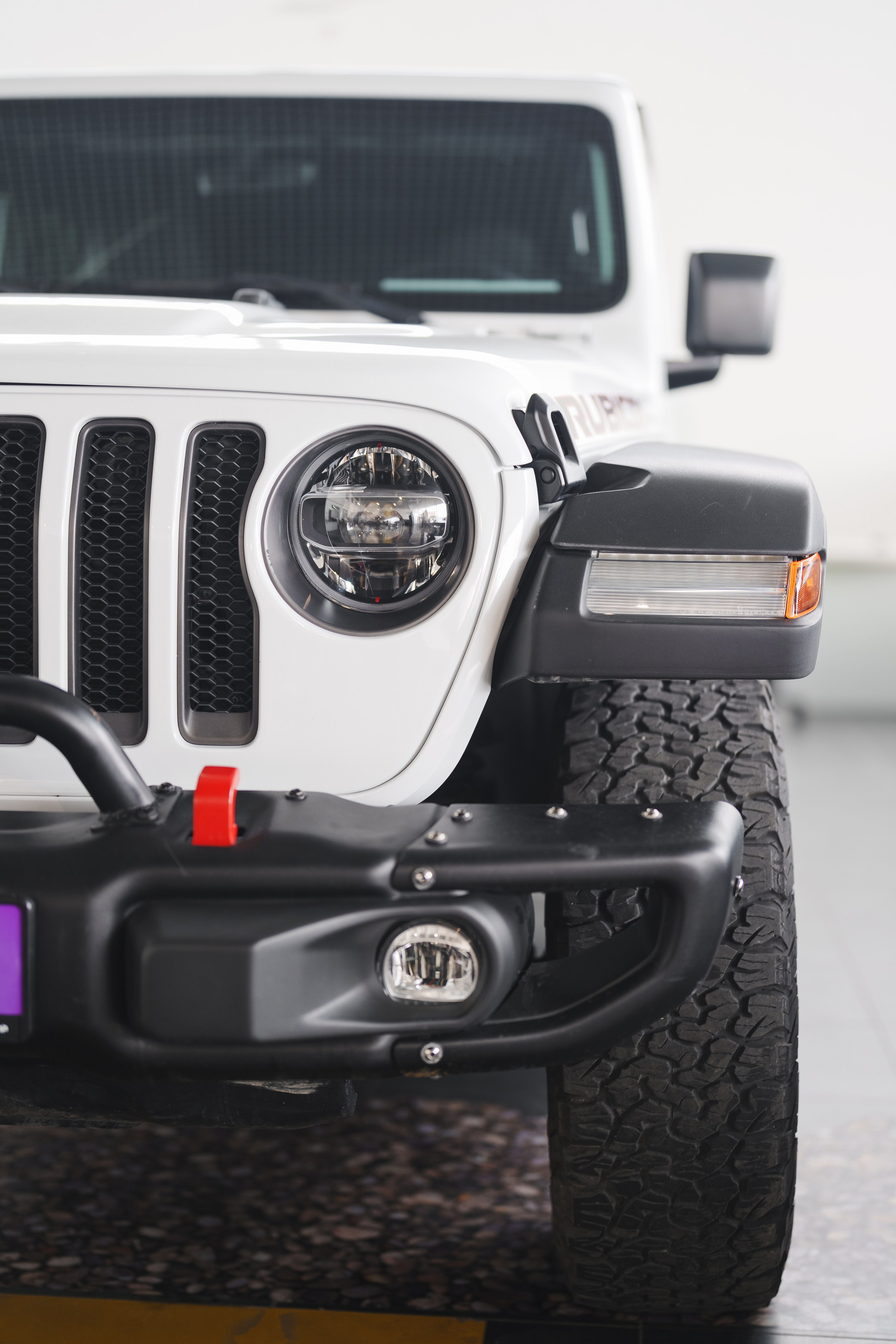 Автосалон «Боравто». Фотограф Олег Сотник