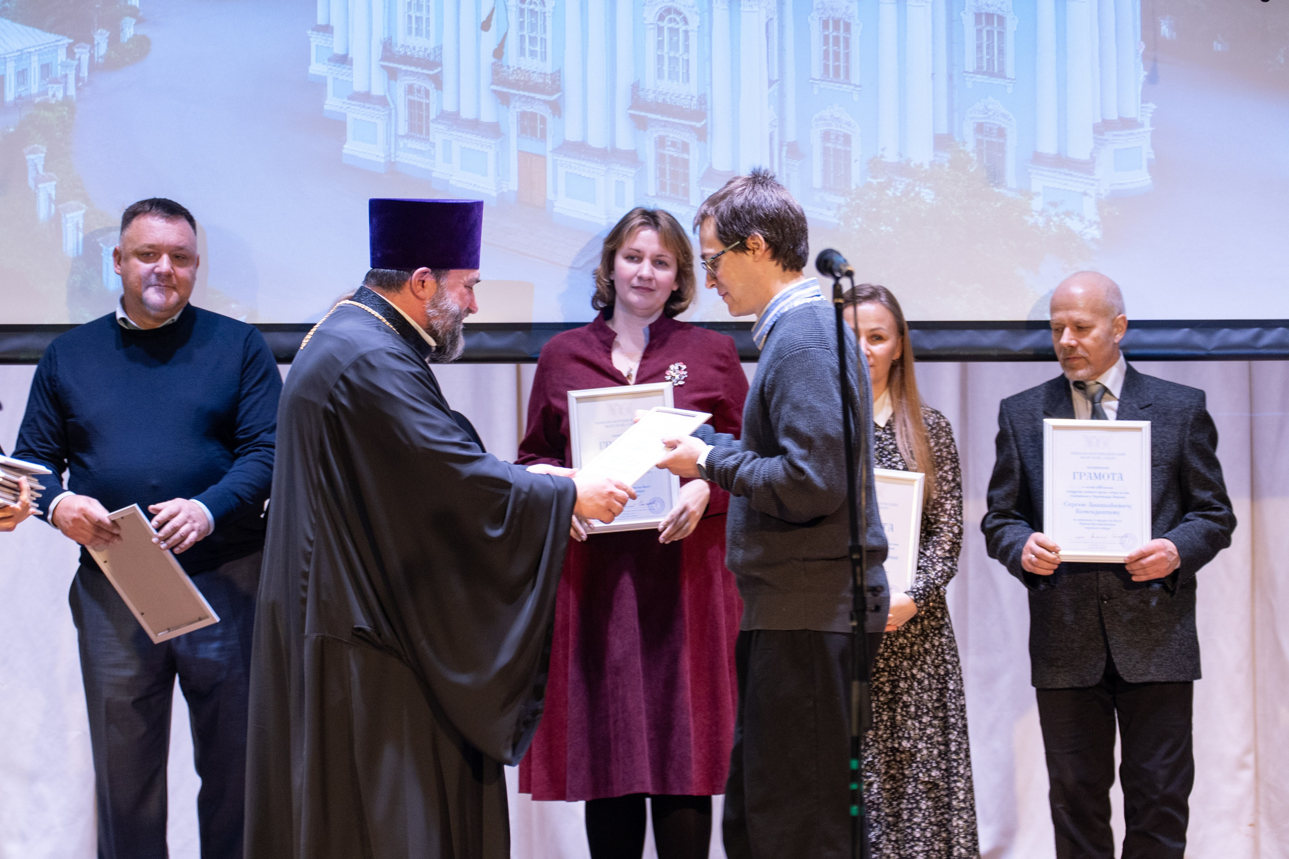 Праздничный концерт в честь 265 летия освящения нижнего храма собора во имя Святителя и Чудотворца Николая. НИКОЛО-БОГОЯВЛЕНСКИЙ МОРСКОЙ СОБОР