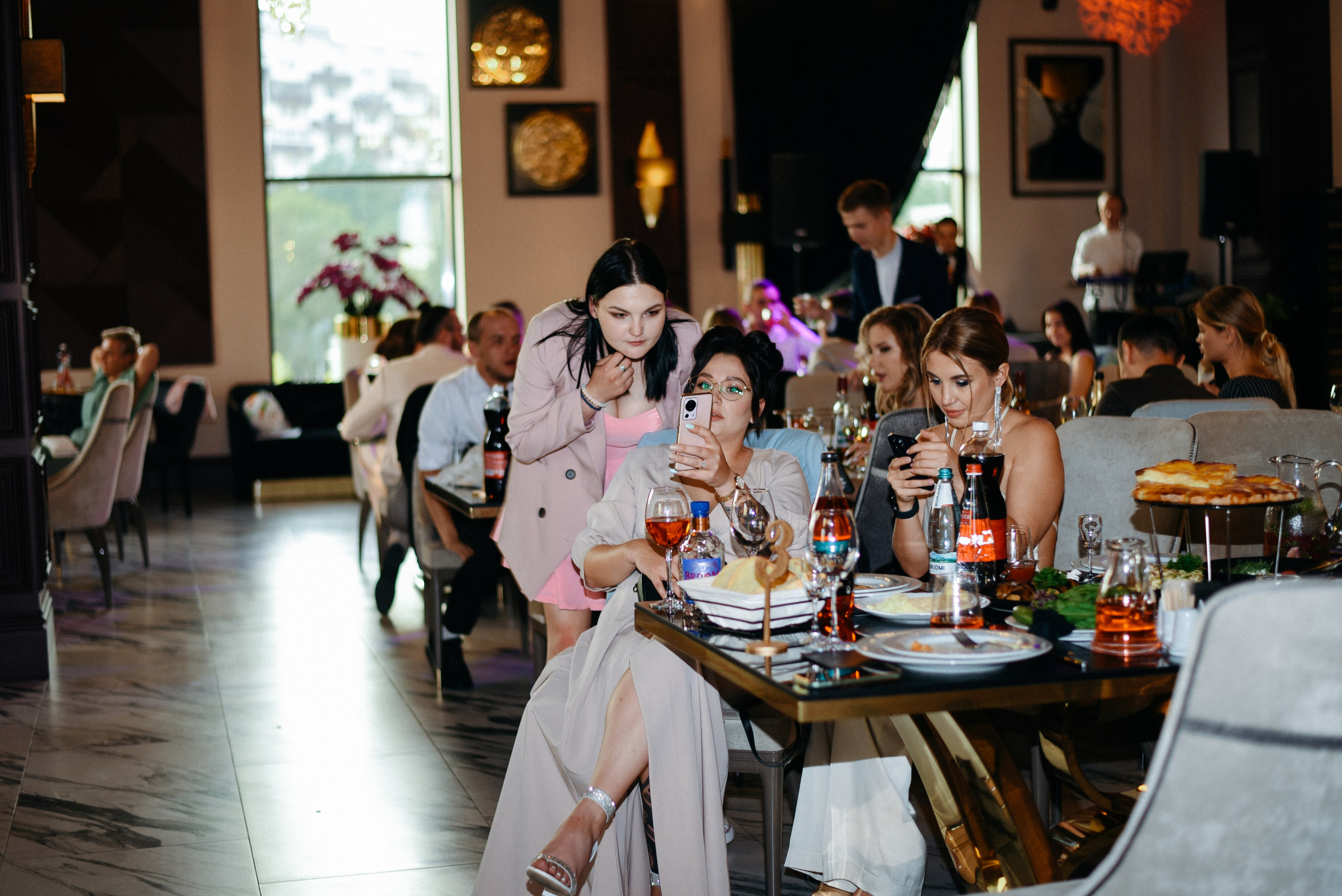 Виктор и Ангелина Банкет на 100 гостей Ресторан Segreto. Фотограф Лола Волна, город Москва