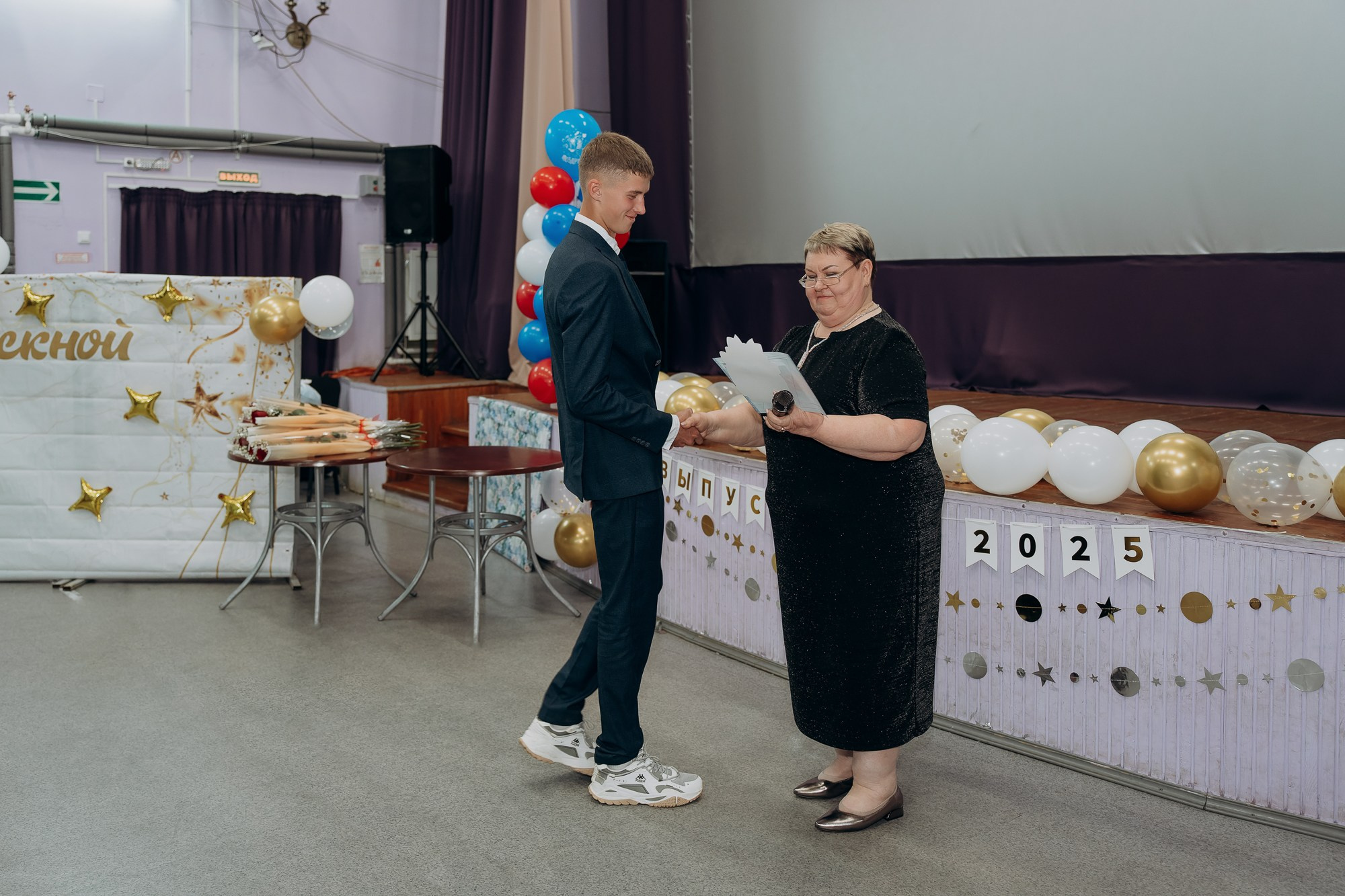 Фотосъемка школьного выпускного для 11 класса. Свадебный и репортажный фотограф в Ярославле Евгений Сальников