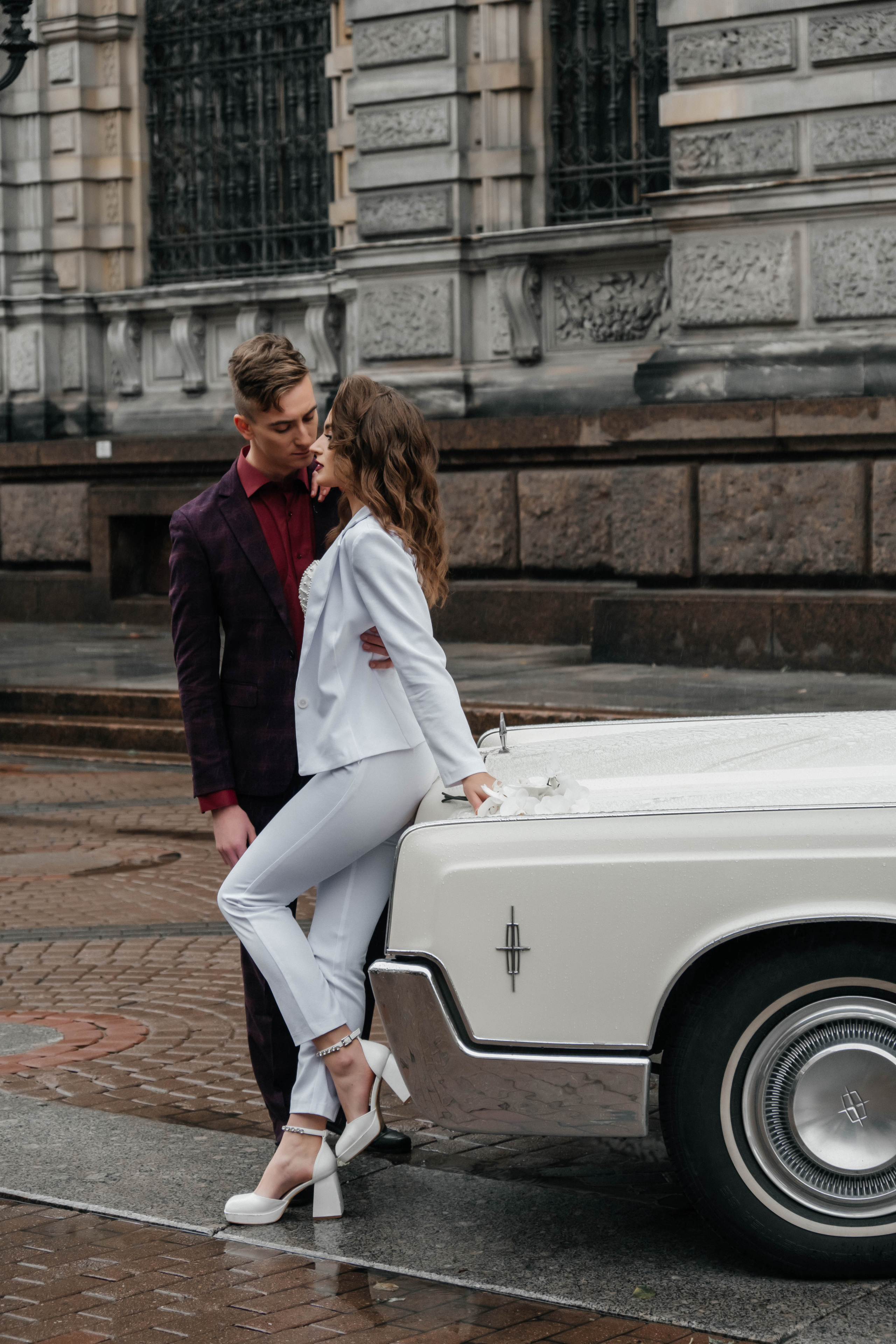 Свадьба с ретро машиной. Свадебный и портретный фотограф Казань | Белебей