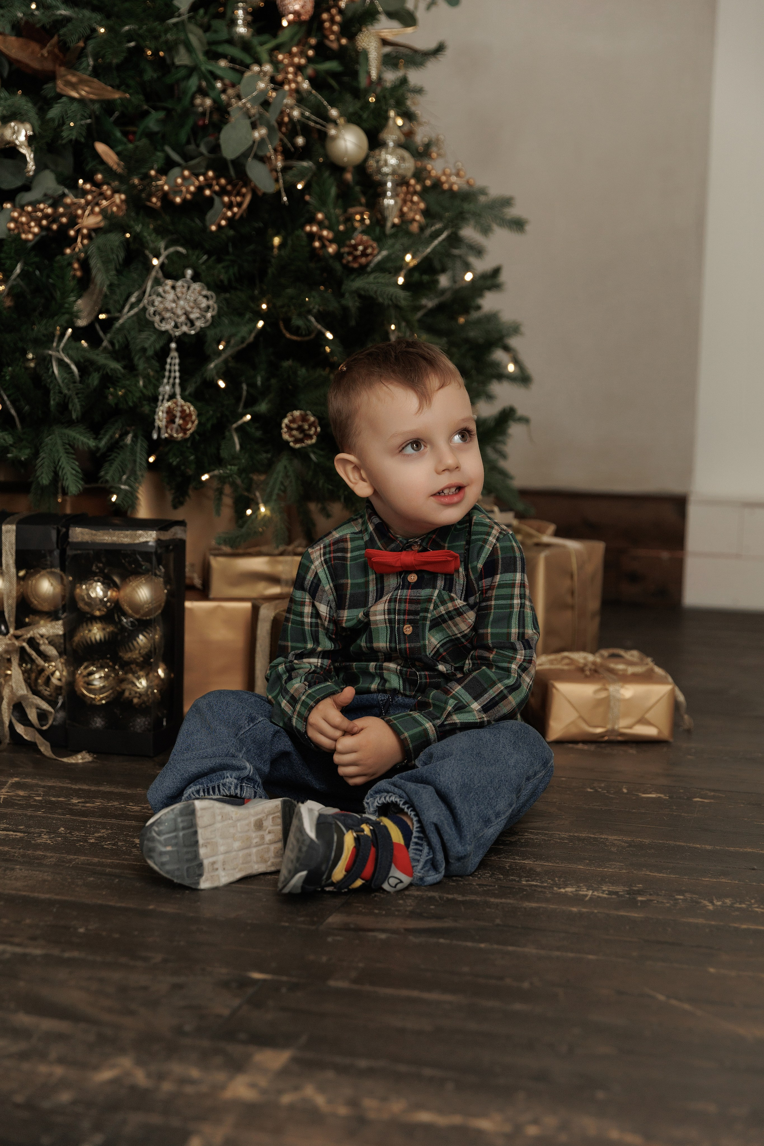 Наталья с семьей. Фотограф женского портрета, беременности и материнства Харькова Елена