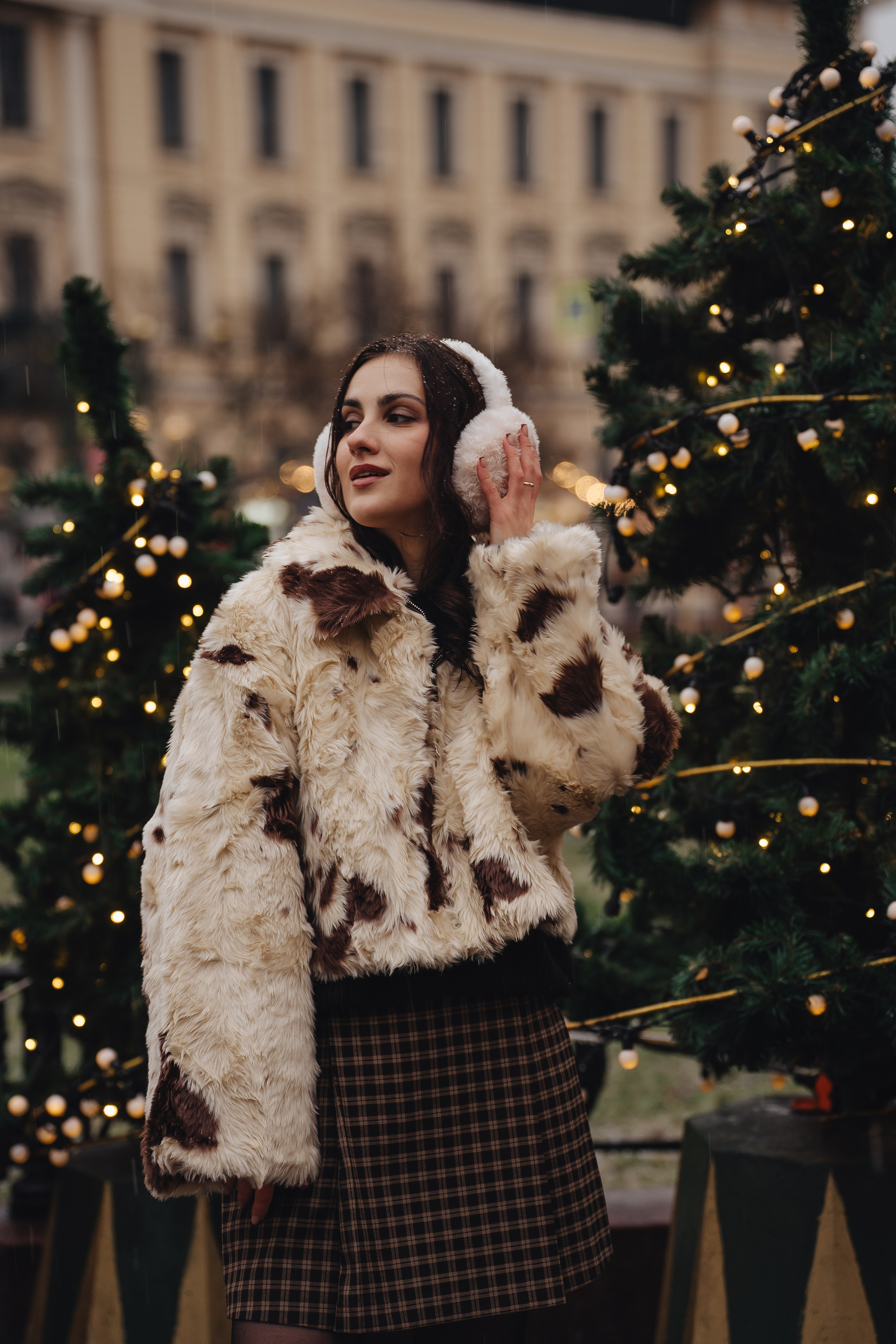 ПРОГУЛКА НА МАНЕЖНОЙ ПЛОЩАДИ ДЛЯ ДЕВУШКИ ПЕРЕД НОВЫМ ГОДОМ (НОВОГОДНЯЯ ФОТОСЕССИИЯ НА МАНЕЖНОЙ ПЛОЩАДИ). Профессиональный фотограф, Санкт-Петербург — Виктория Богомолова