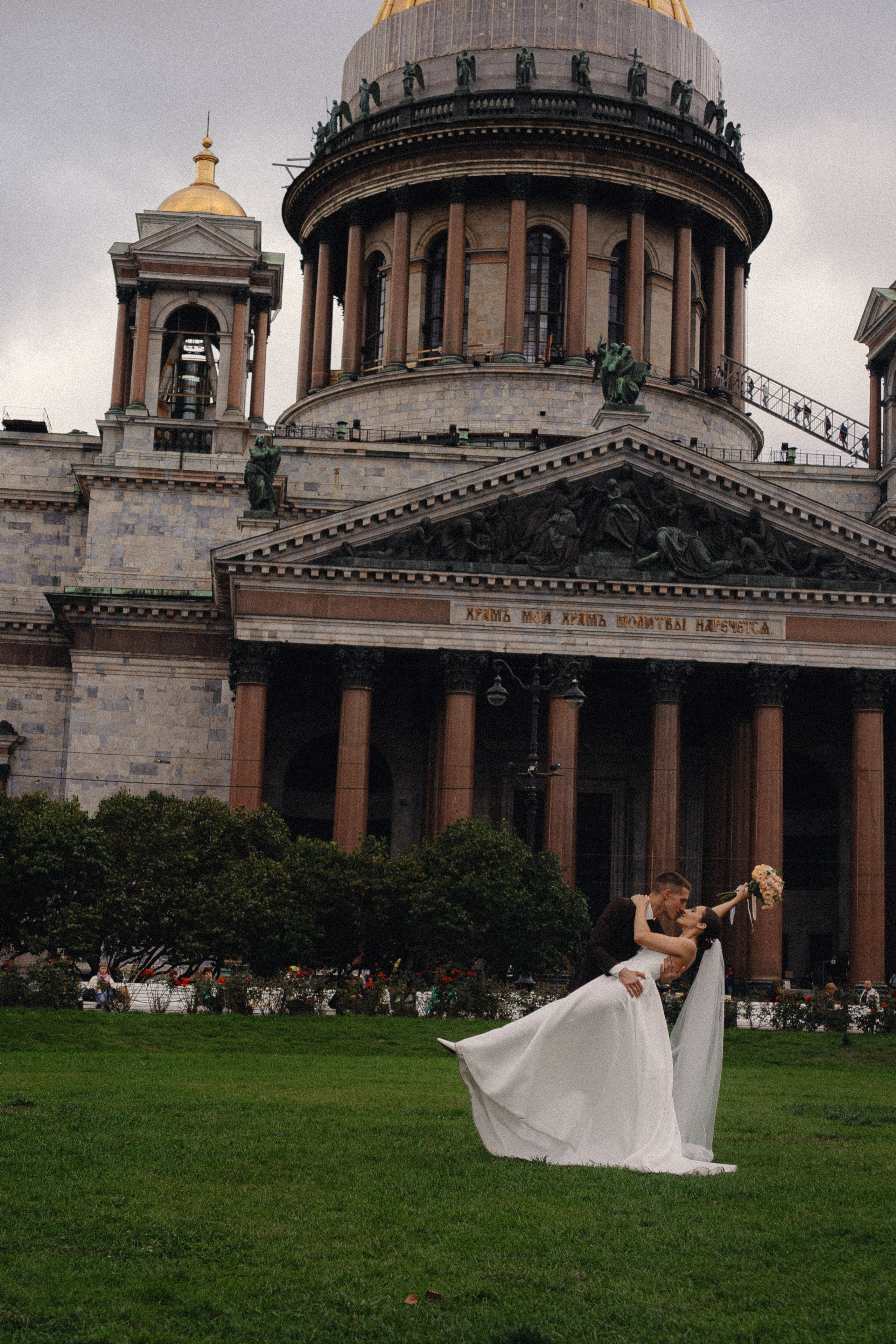 ЗАГС И ПРОГУЛКА 2 ЧАСА. Профессиональный фотограф, Санкт-Петербург — Виктория Богомолова
