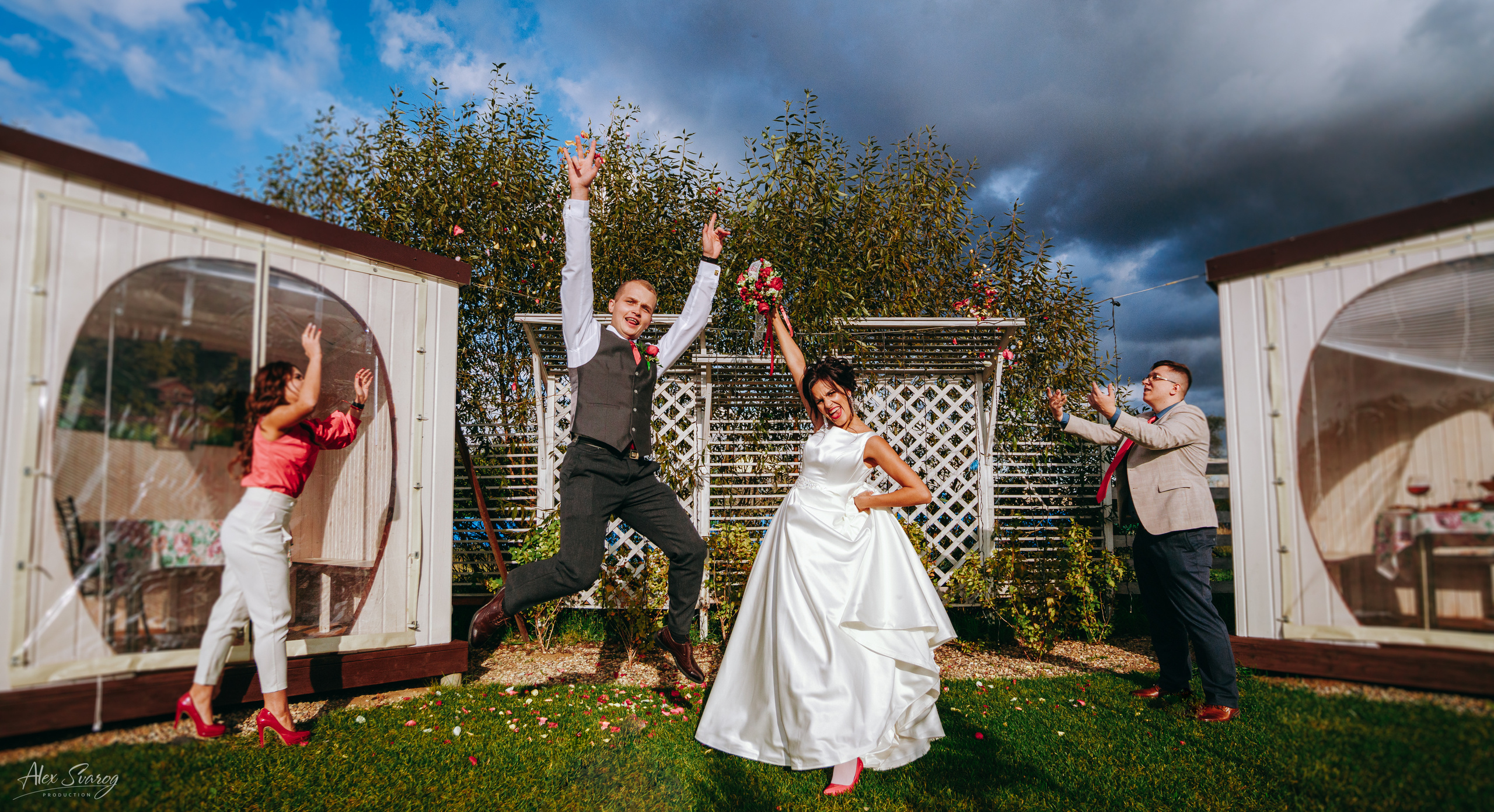 Анатолий & Диана. Свадебный и репортажный фотограф-видеограф Москва и Московская область