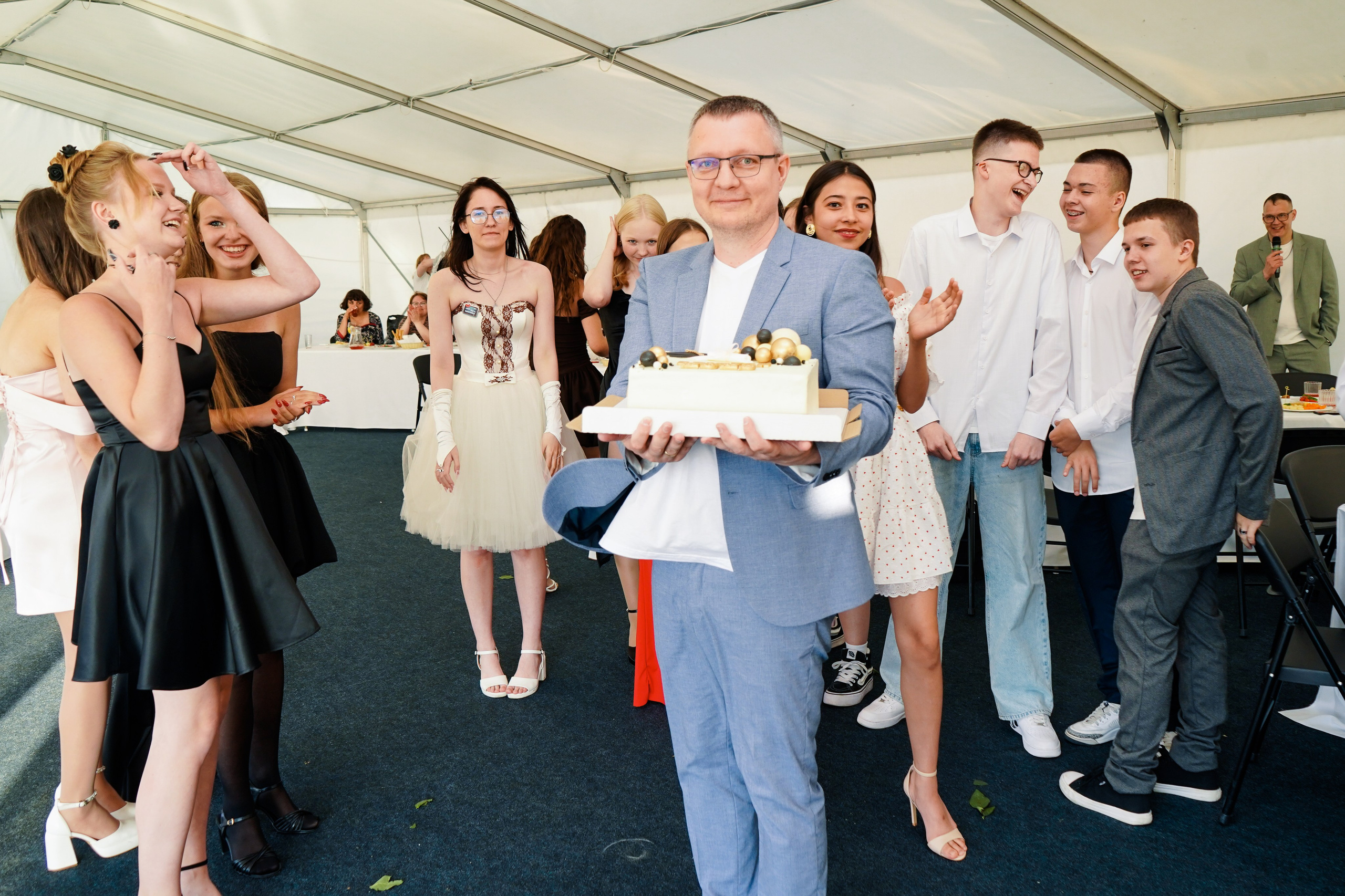 Выпускной 9 класса школа 19 в Коматек. Семейный и портретный фотограф в Екатеринбурге Анна Лобанова