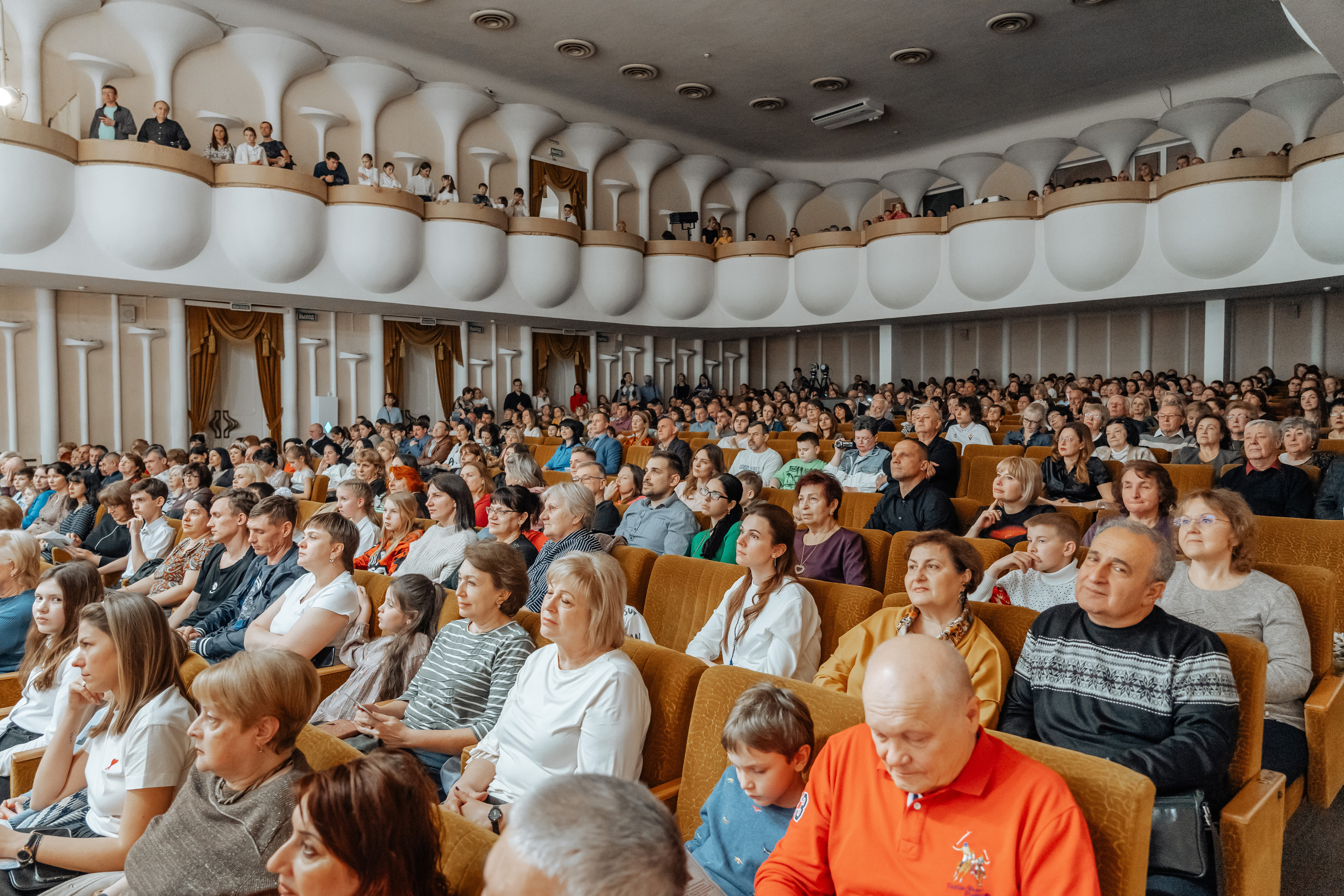 Концерт в филармонии. Фотограф в Ростове-на-Дону Соколова Ксения